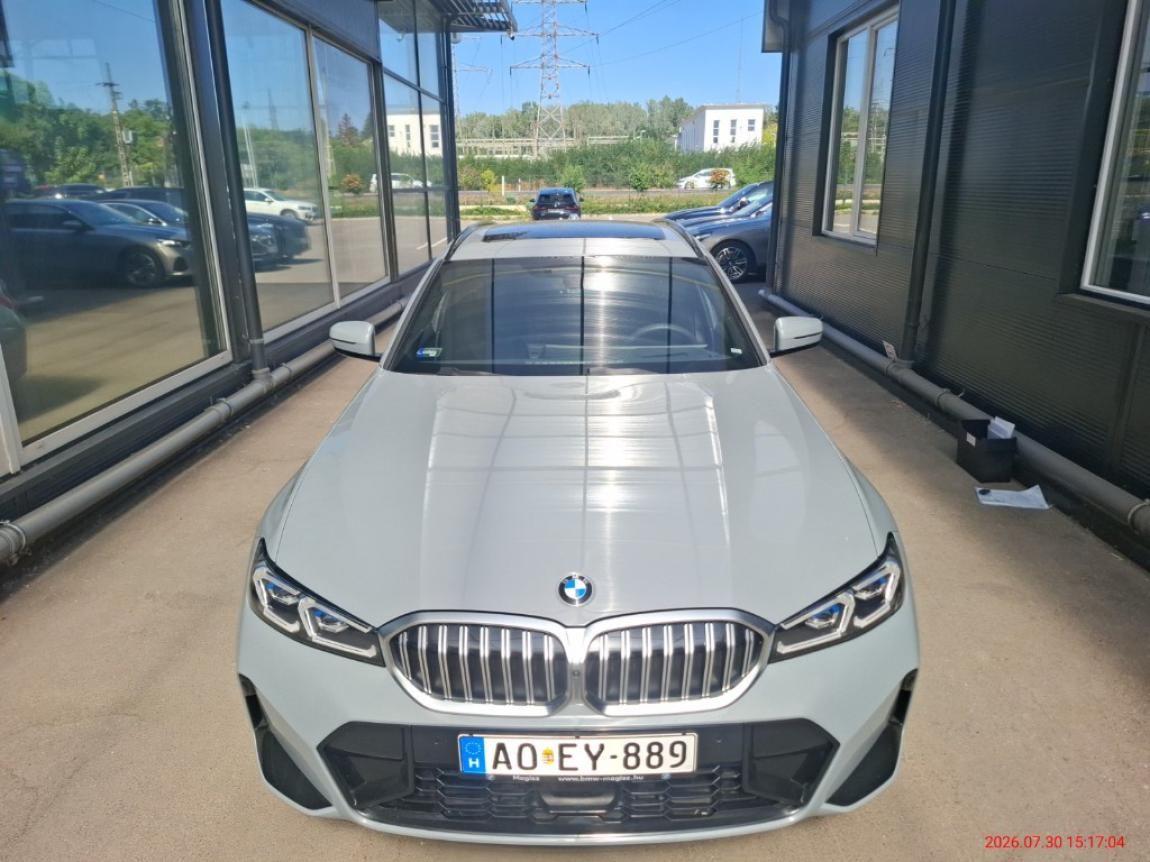 BMW Řada 3, 330d xDrive Touring - fotka 3