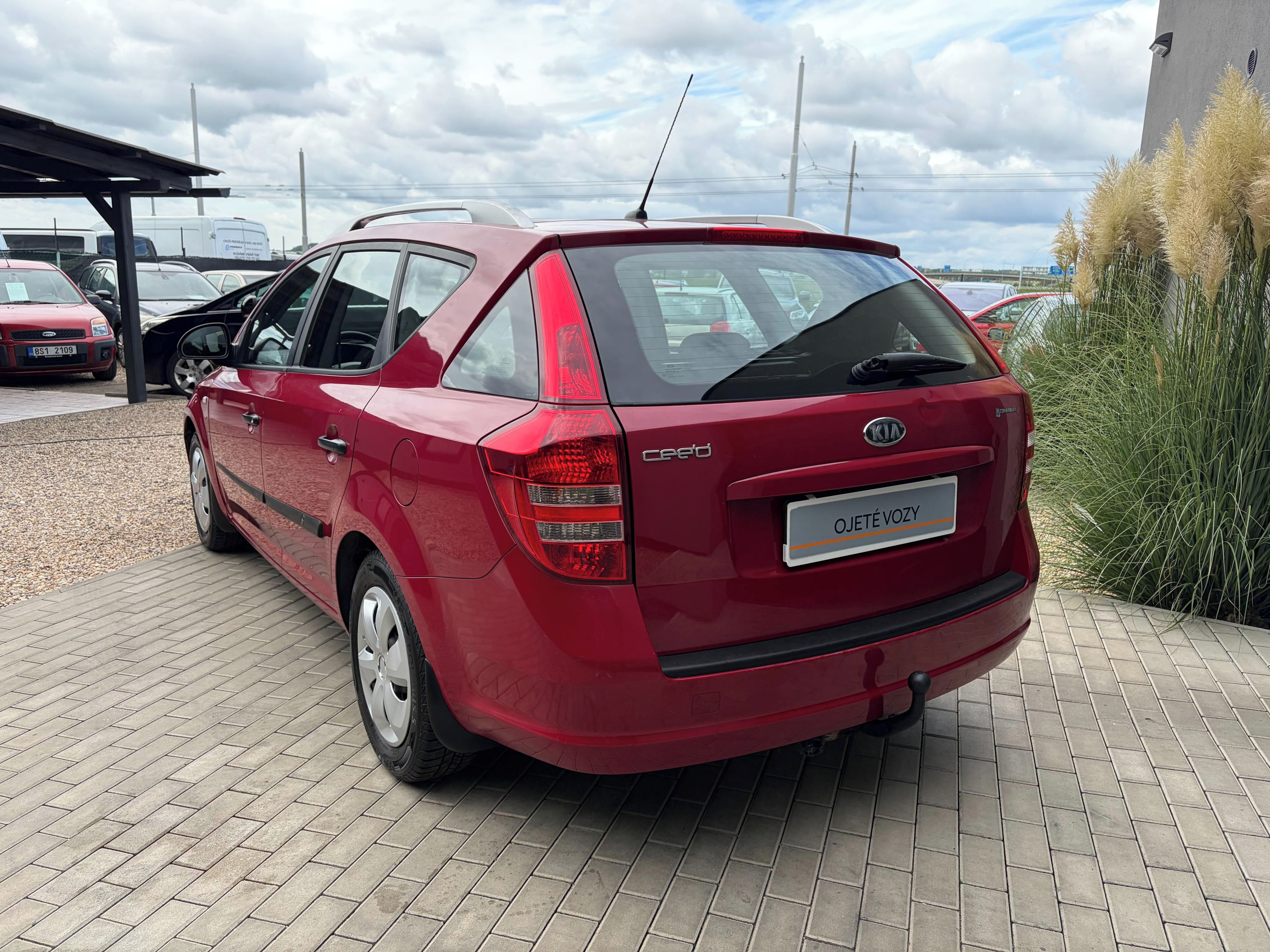 Kia Cee´d, 1.4i 80kW, Tažné,  Po 1. Maj. - fotka 5