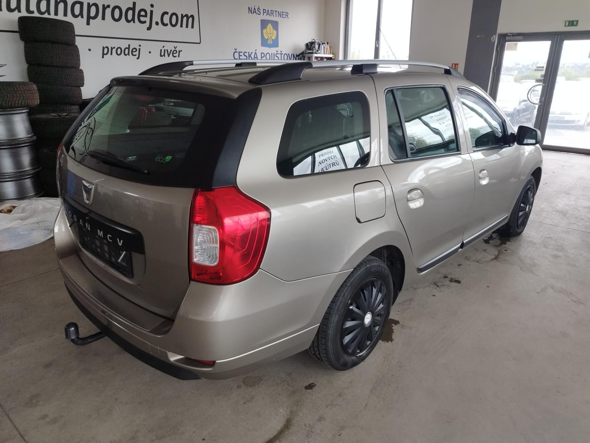 Dacia Logan, 1,5DCi 66KW NAVI KLIMA TAŽNÝ - fotka 6