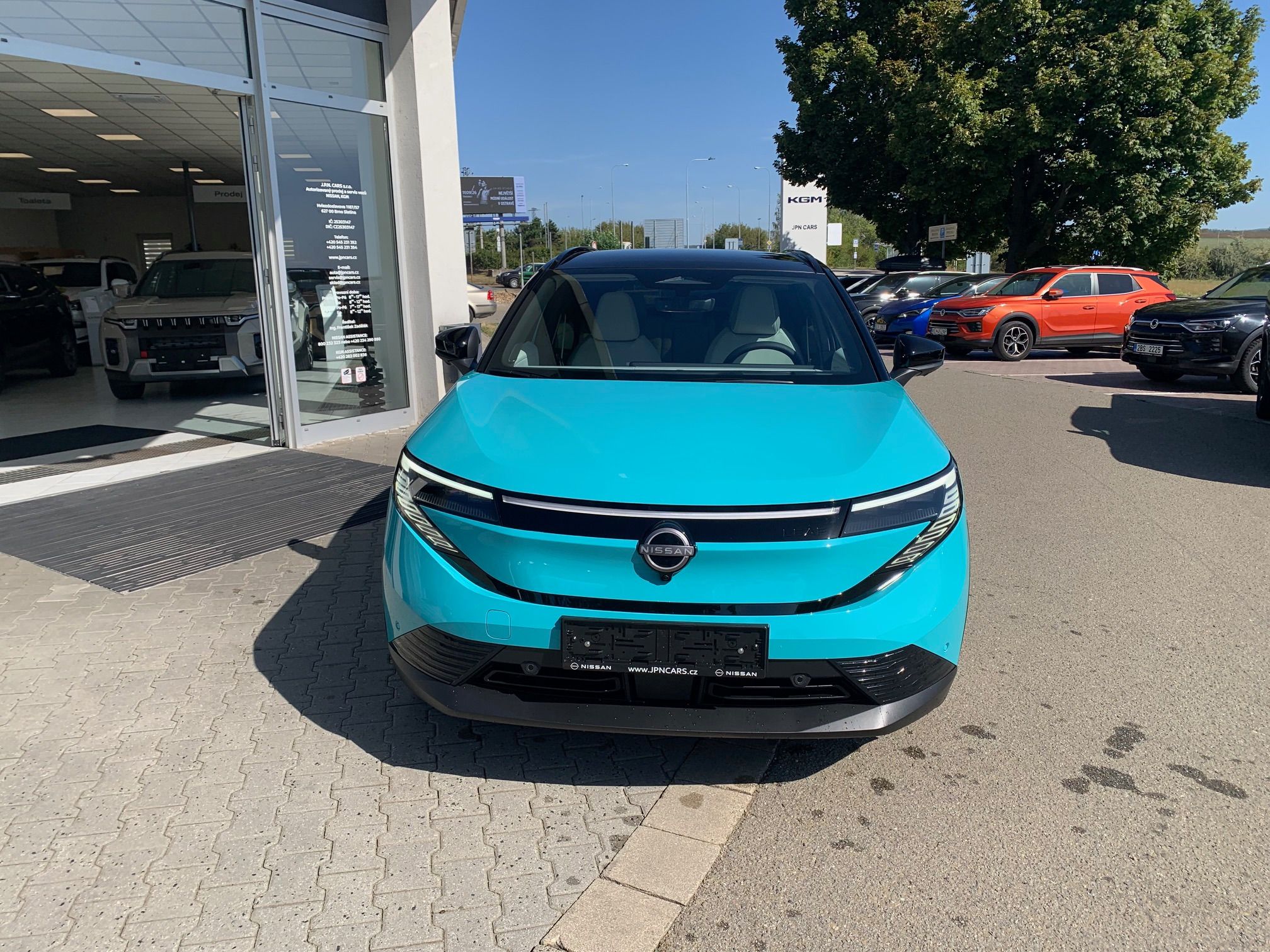 Nissan LEAF, EVOLVE 75 kWh + Two tone - fotka 2
