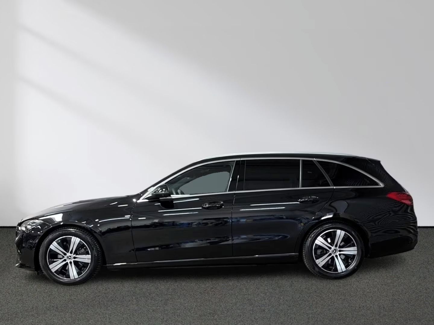 Mercedes-Benz Třídy C, 180T Avantgarde*360°*Paměť - fotka 3