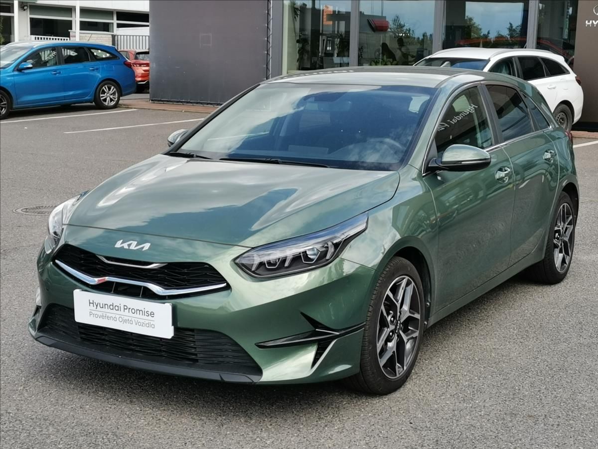 Kia Cee´d, 1,5 T-GDI 118kW Top DCT - fotka 2