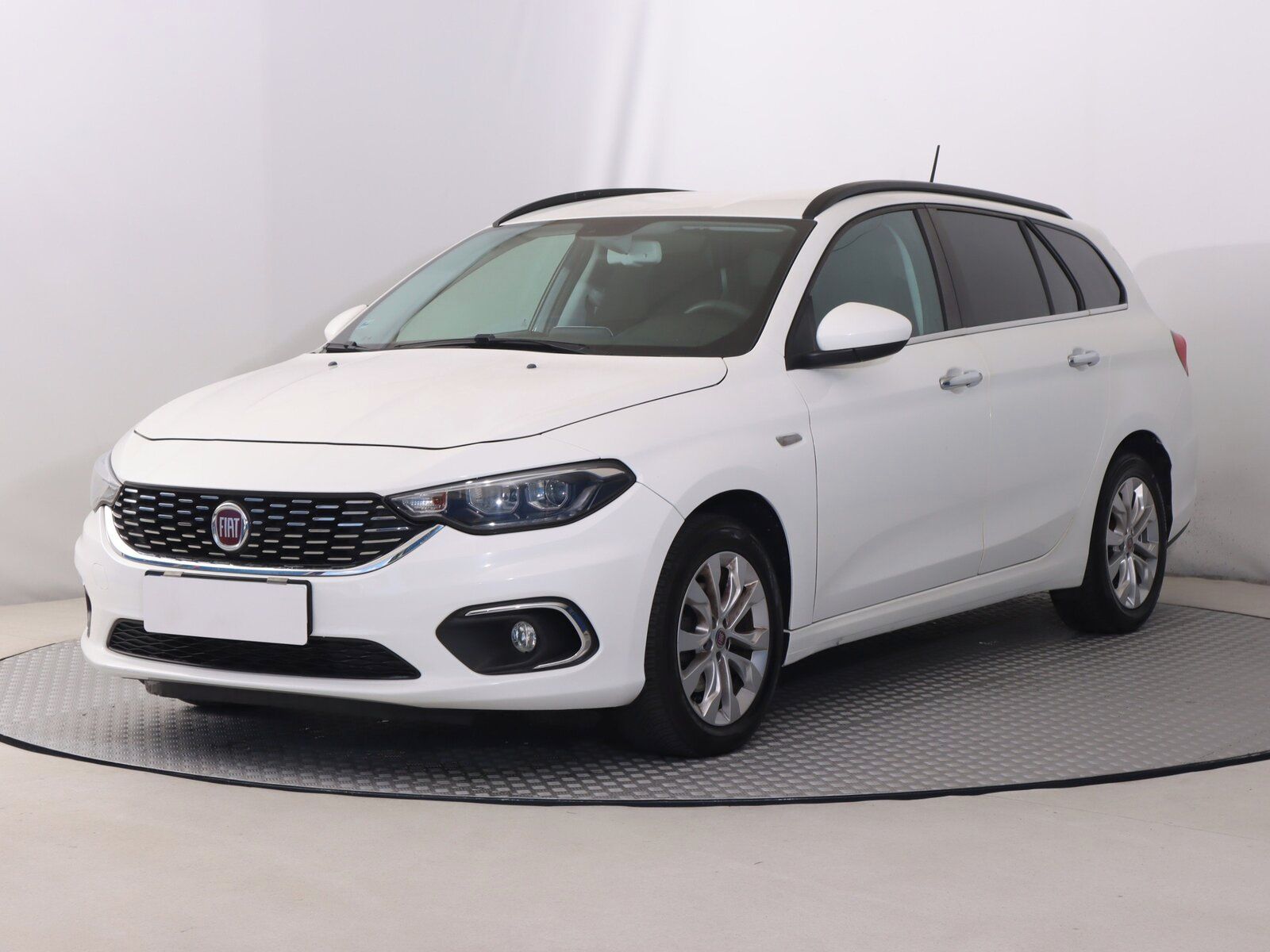 Fiat Tipo, 1.6 MultiJet, Serv.kniha - fotka 2
