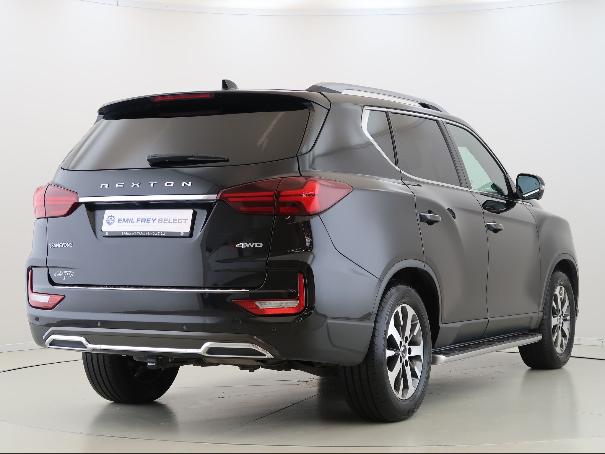 SsangYong Rexton, 2.2e-XDi,AT,4x4,CZ,Executive - fotka 5
