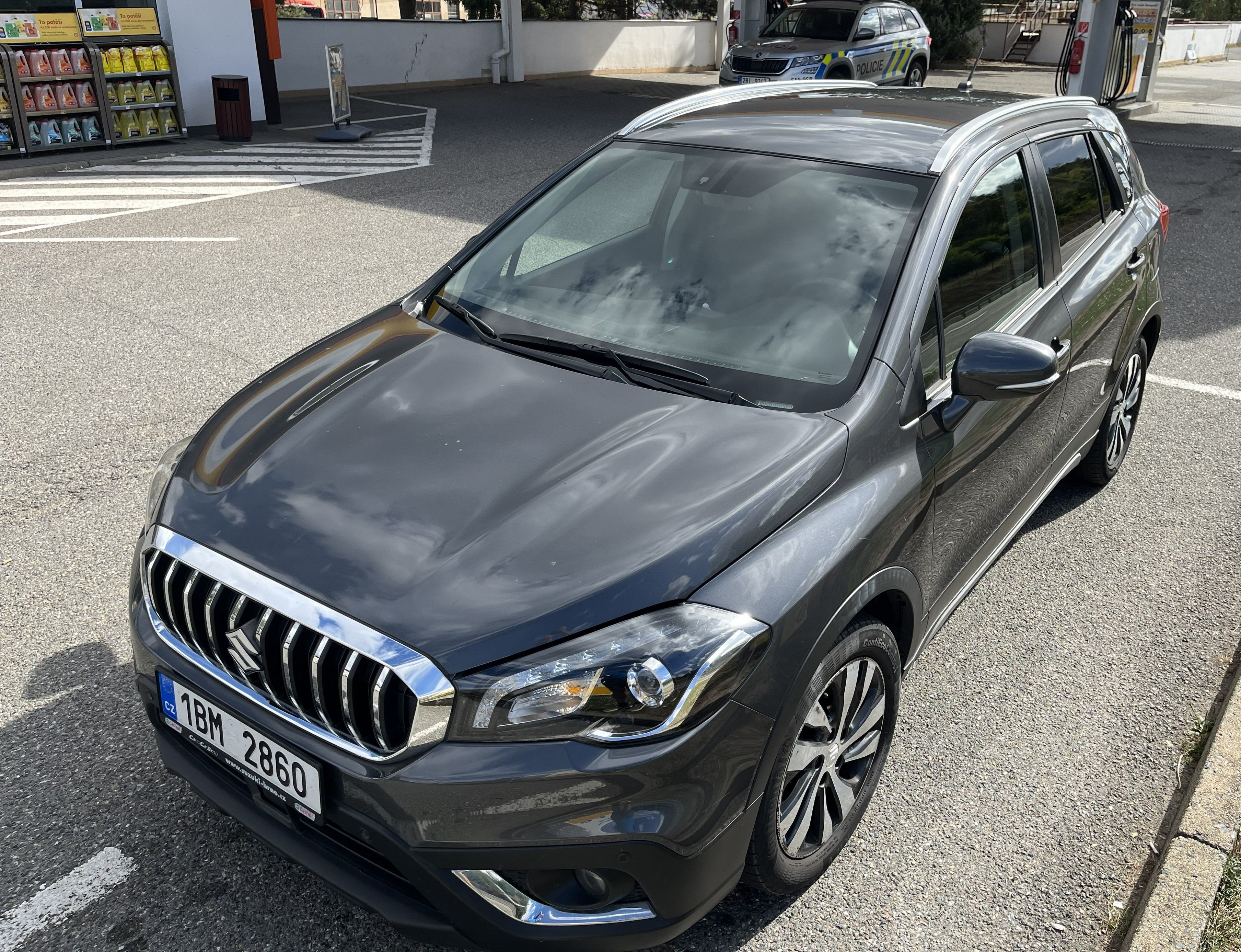 Suzuki SX4, S-Cross 4x4 1,4 Boos. Elegance - fotka 6