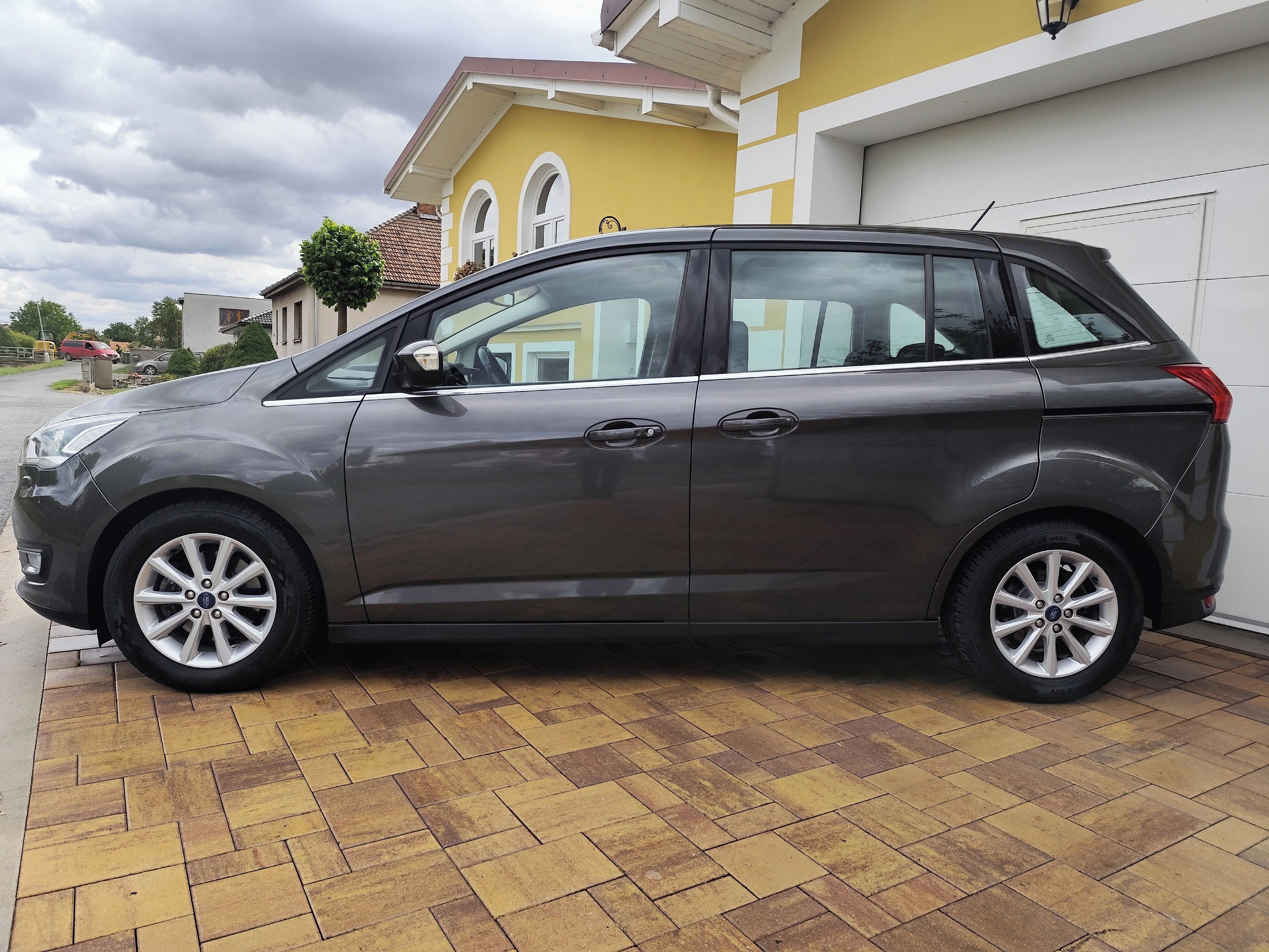 Ford Grand C-MAX, Eco.92KW-nová verze motoru! - fotka 5