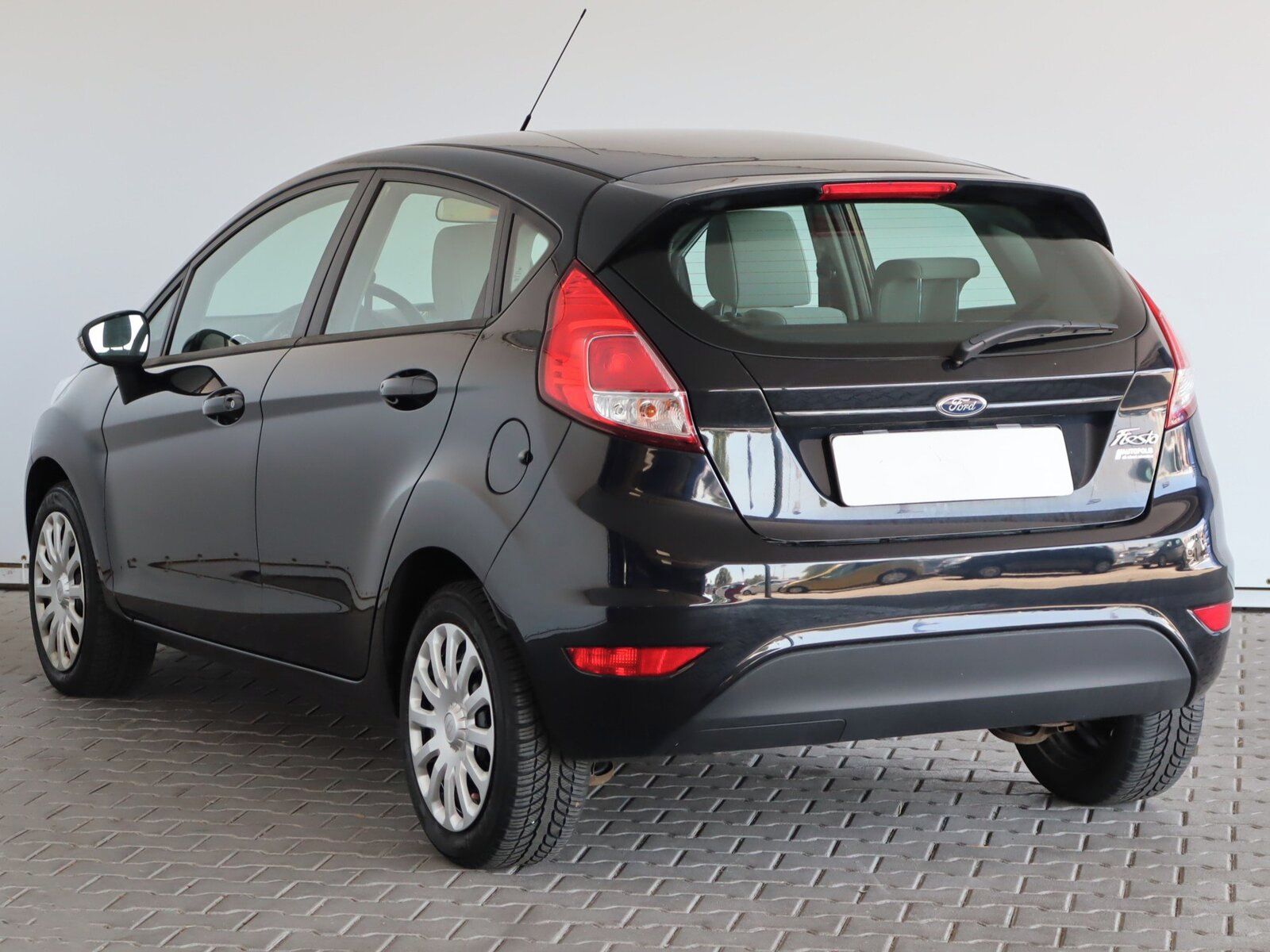 Ford Fiesta, 1.25 16V, Serv.kniha - fotka 4