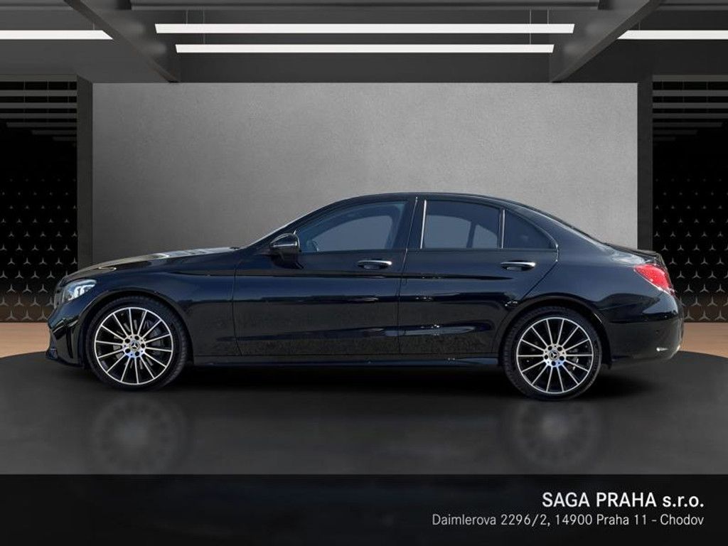 Mercedes-Benz Třídy C, Třída C 400 4MATIC AMG Line - fotka 6