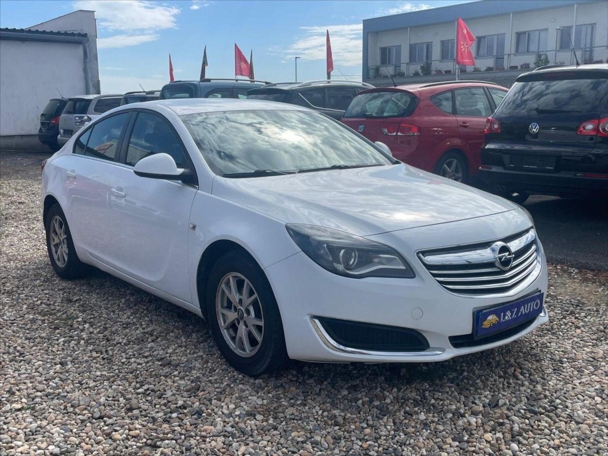 Opel Insignia, 2,0 CDTi - fotka 3
