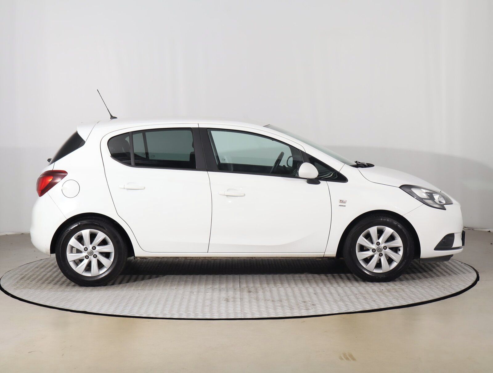 Opel Corsa, 1.4, Serv.kniha - fotka 6