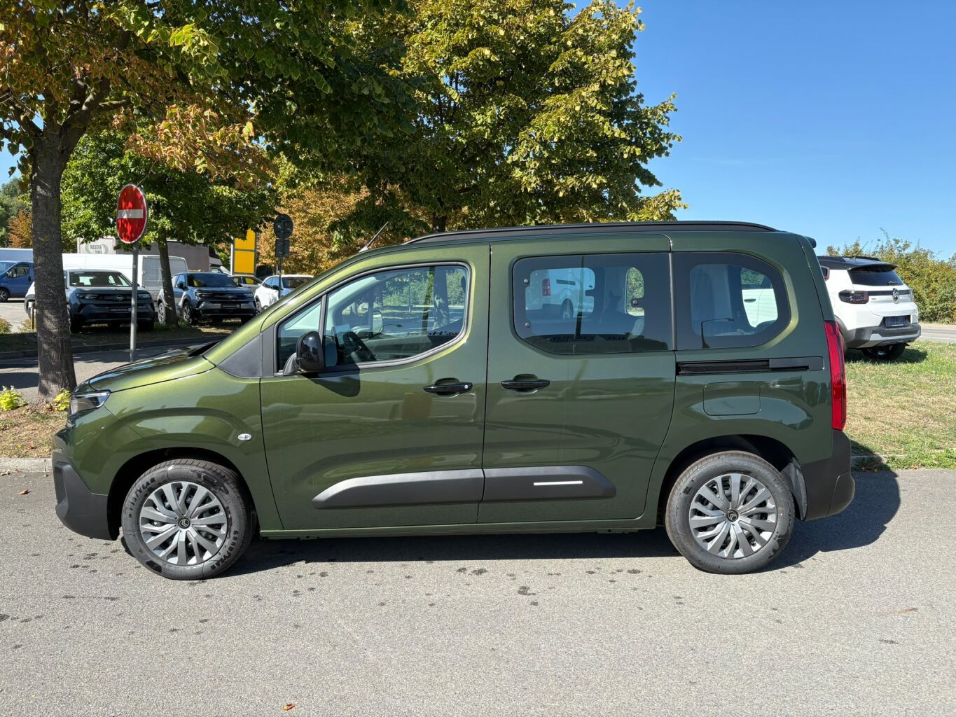 Citroën Berlingo, Plus Petrol 110k Manual Tonic - fotka 3