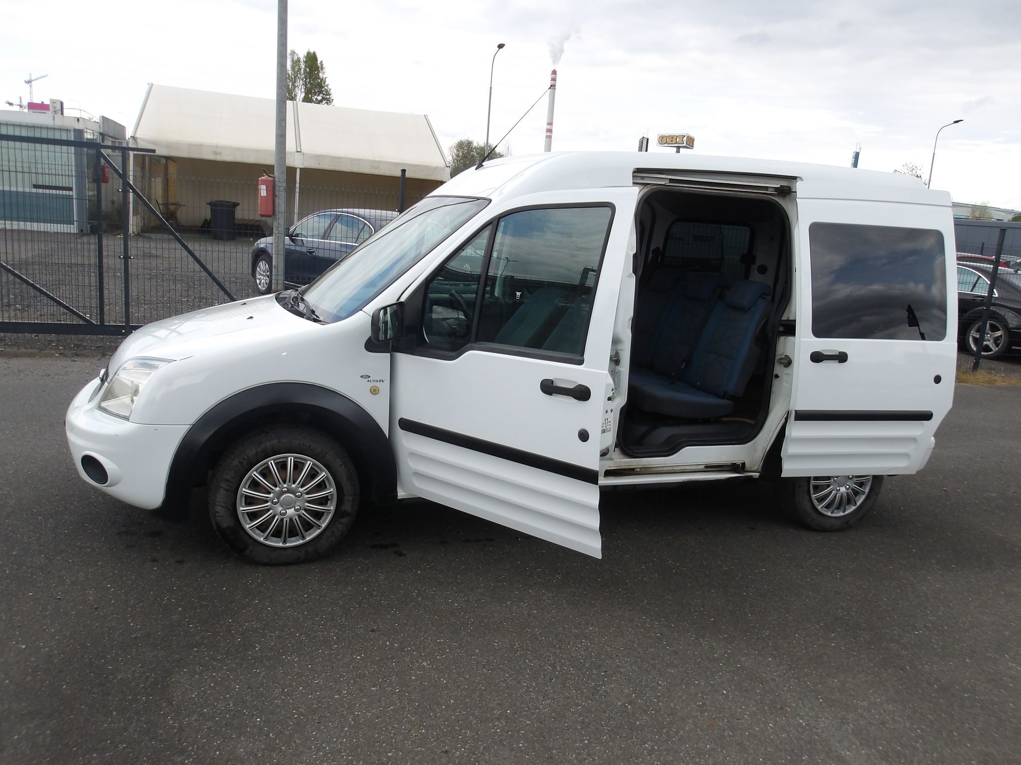 Ford Transit Connect, 1,8TDCi L1H2 ČR NAJ.179000km ! - fotka 2