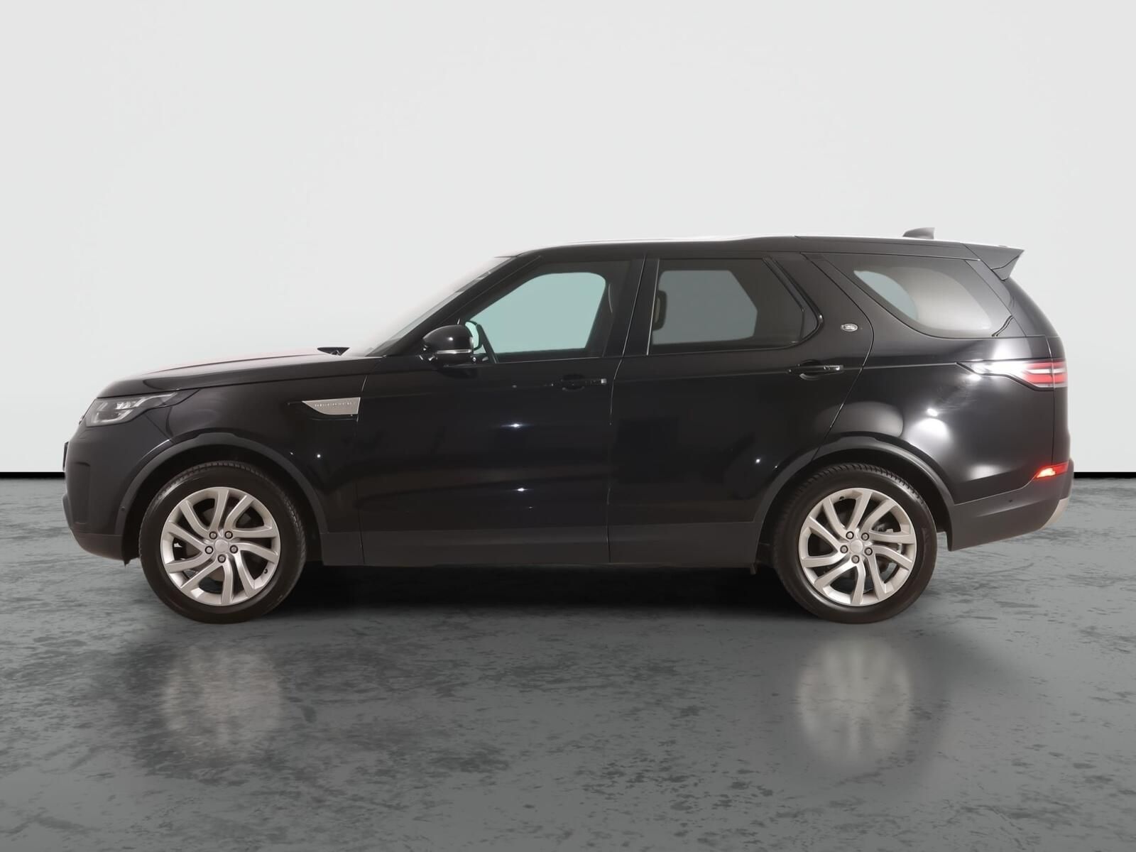 Land Rover Discovery, 2.0 Sd4, 4X4, Automat - fotka 3