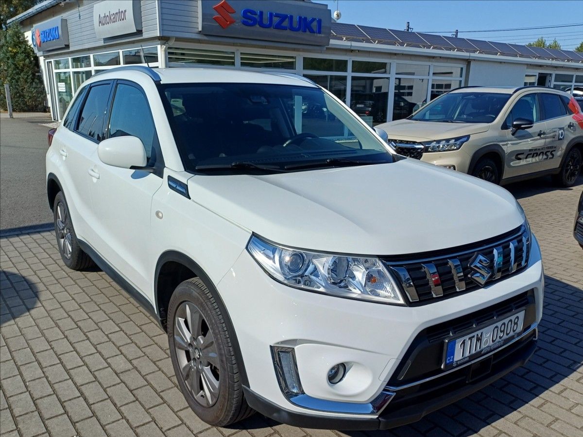 Suzuki Vitara, 1,4 Premium 4x4 103kW - fotka 3