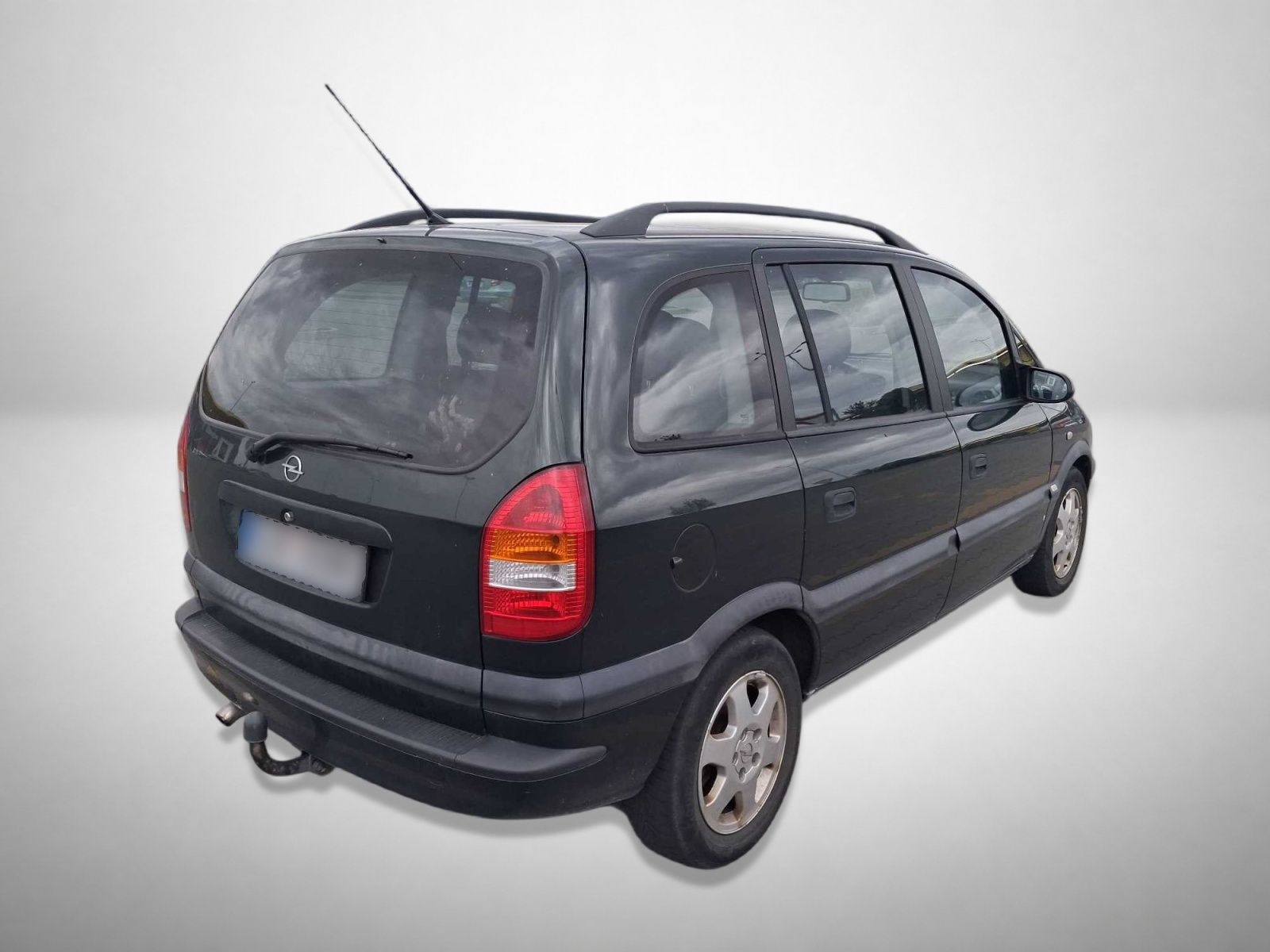 Opel Zafira, 2.0 DTI 16V, 7 míst, Tažné - fotka 2