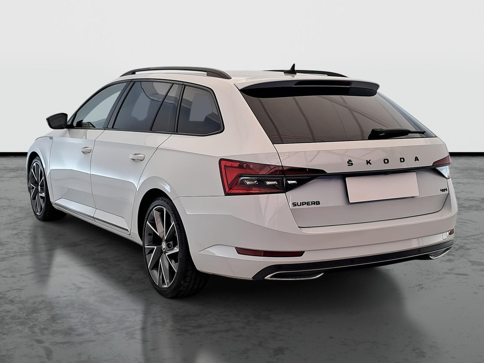 Škoda Superb, 2.0 TDI, Sportline, 4X4 - fotka 4