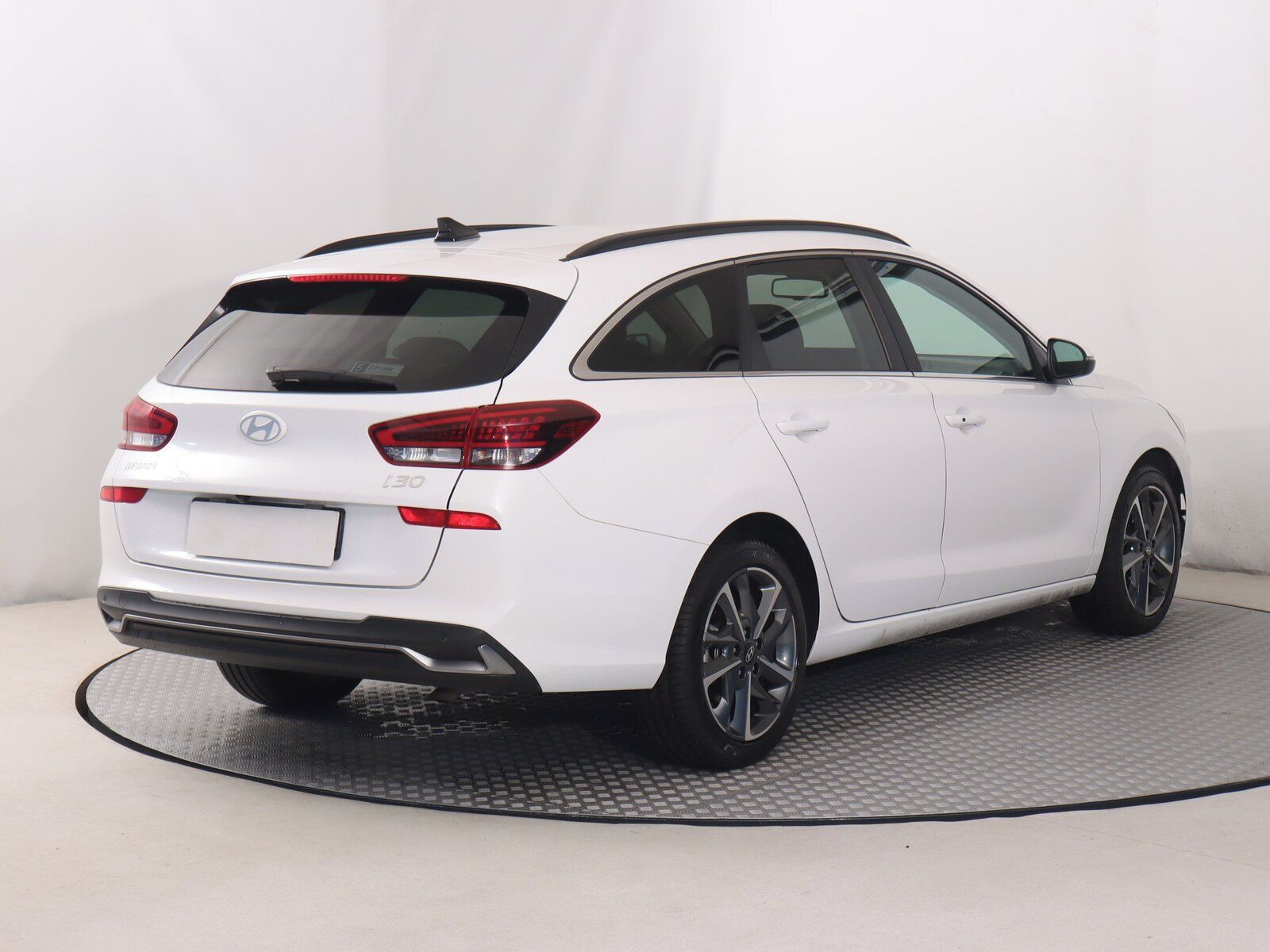 Hyundai i30, 1.5 T-GDI MHEV 48V, Premium - fotka 5