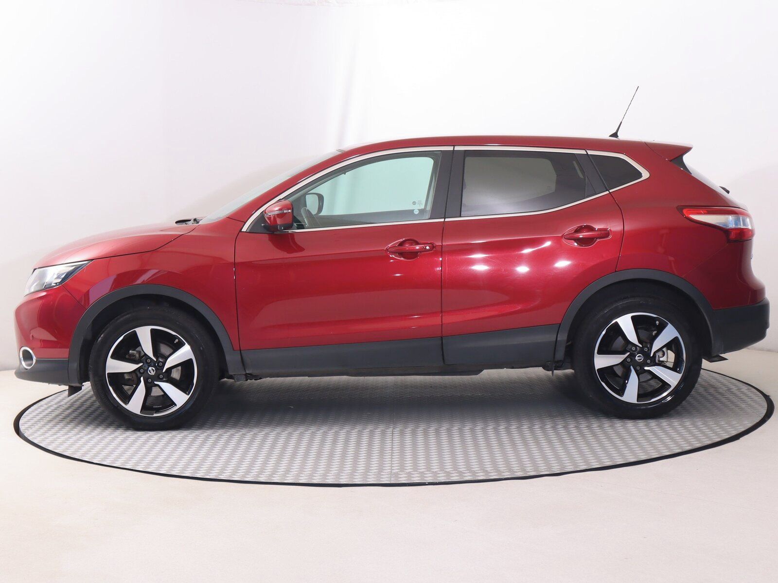 Nissan Qashqai, 1.2 DIG-T, Serv.kniha - fotka 3