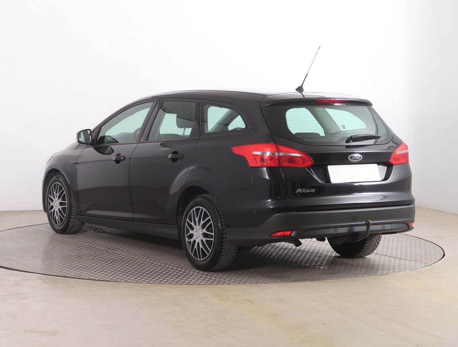 Ford Focus, 1.5 TDCi, Serv.kniha - fotka 4