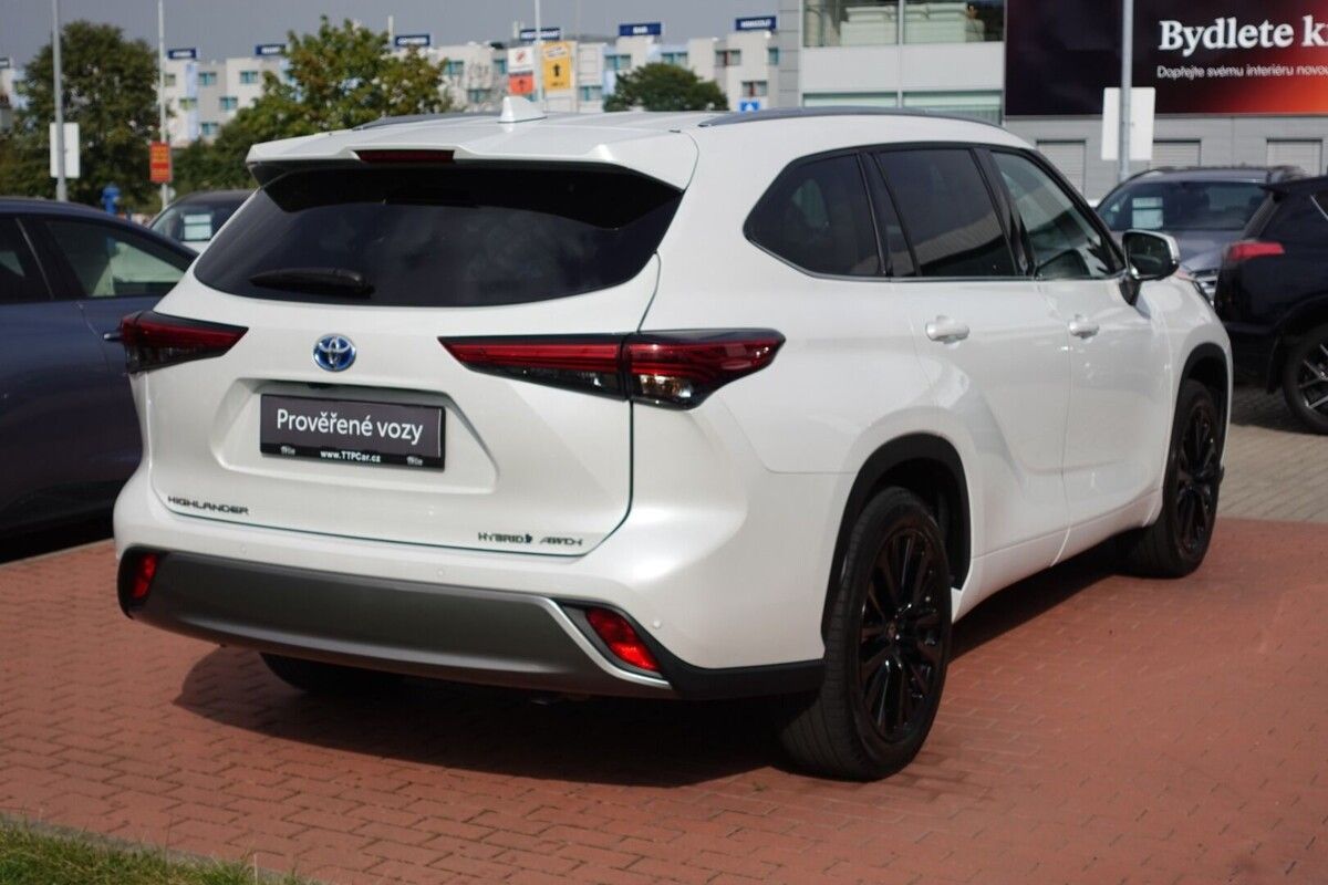 Toyota Highlander, 2,5HSD Executive + Skyview (Pr - fotka 4