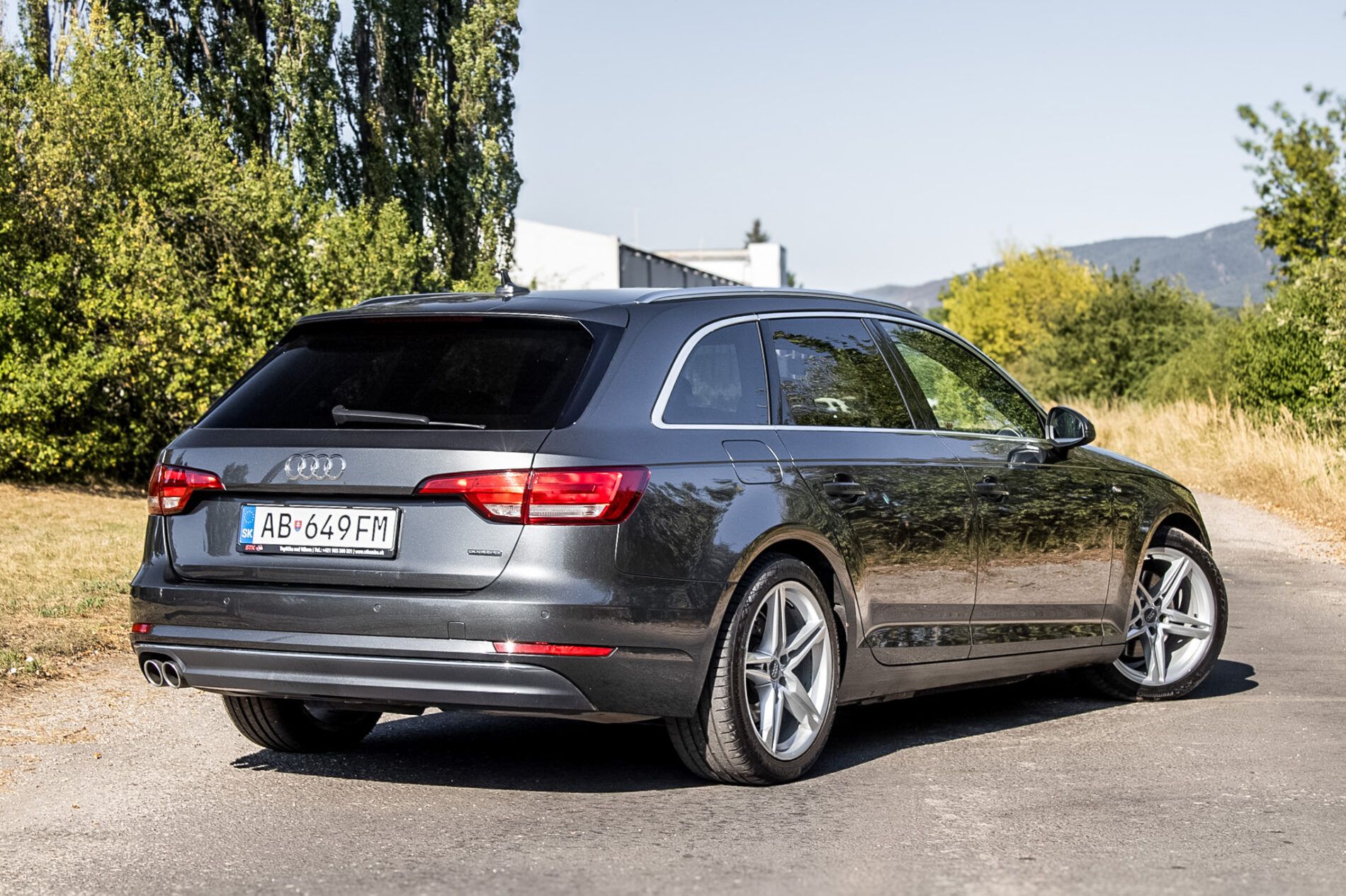 Audi A4 Avant - fotka 5
