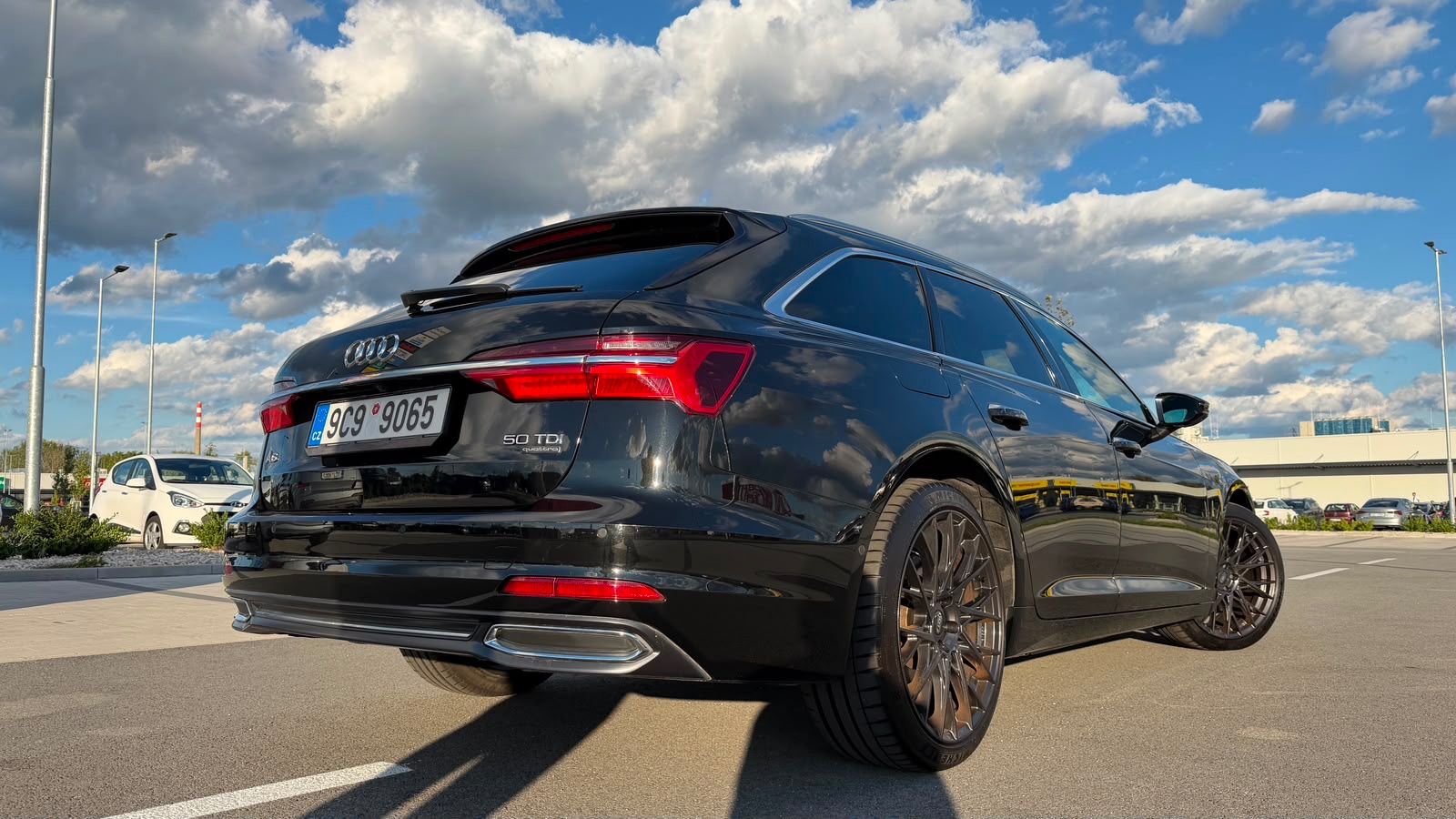 Audi A6 Avant, AUDI A6 Avant 50 TDI quattro - fotka 4