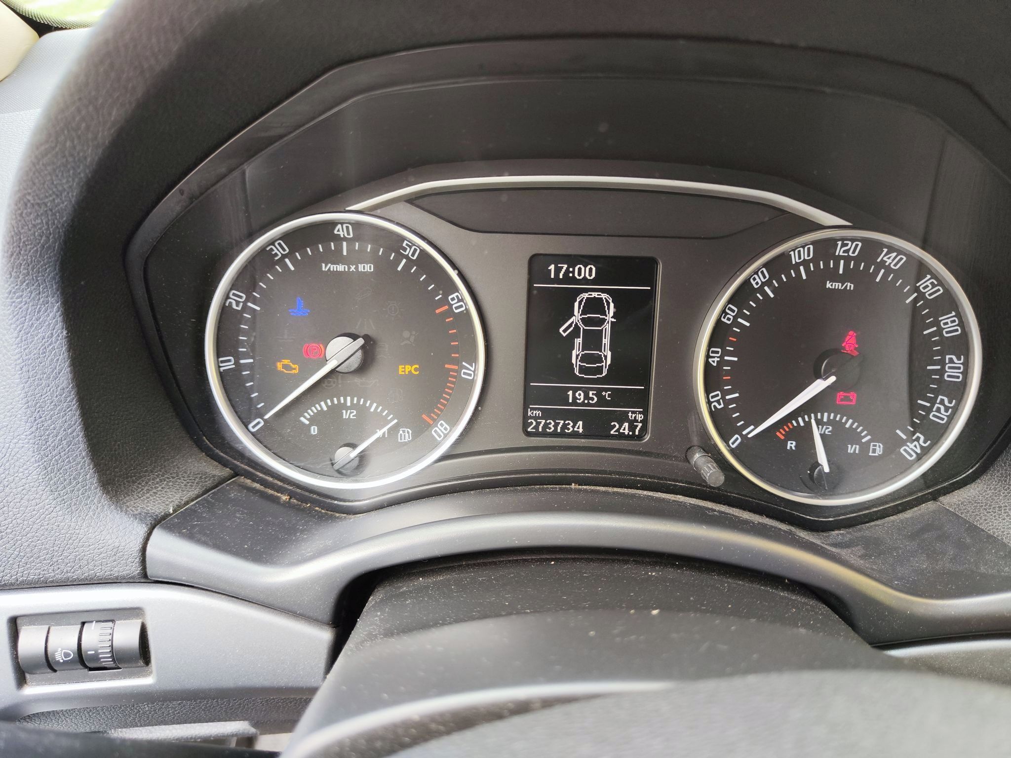 Škoda Octavia, Škoda Octavie 1,6 MPI LPG - fotka 4