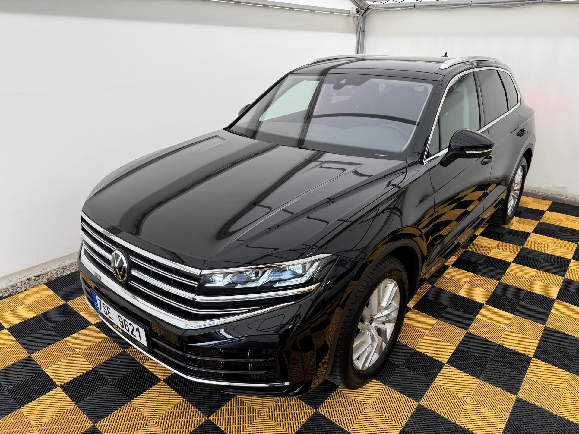 Volkswagen Touareg, 3.0Tdi*1-MAJ*DPH*ELEGANCE*