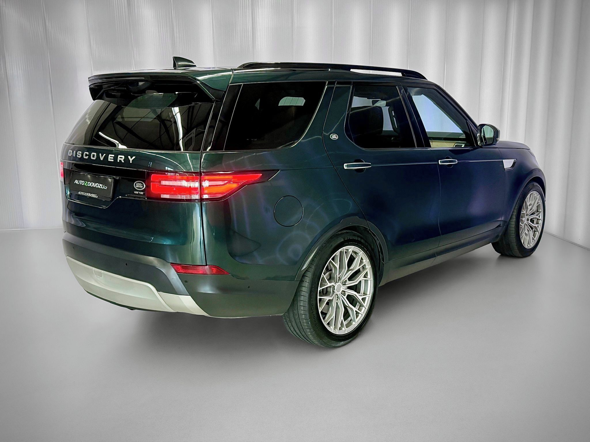 Land Rover Discovery, 3.0Td6 HSE AWD FIRST EDIT, MAS - fotka 6