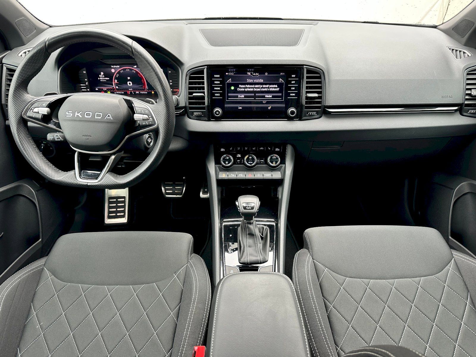 Škoda Karoq, 2.0 TDI 110kW Sportline 4x4 DS - fotka 5