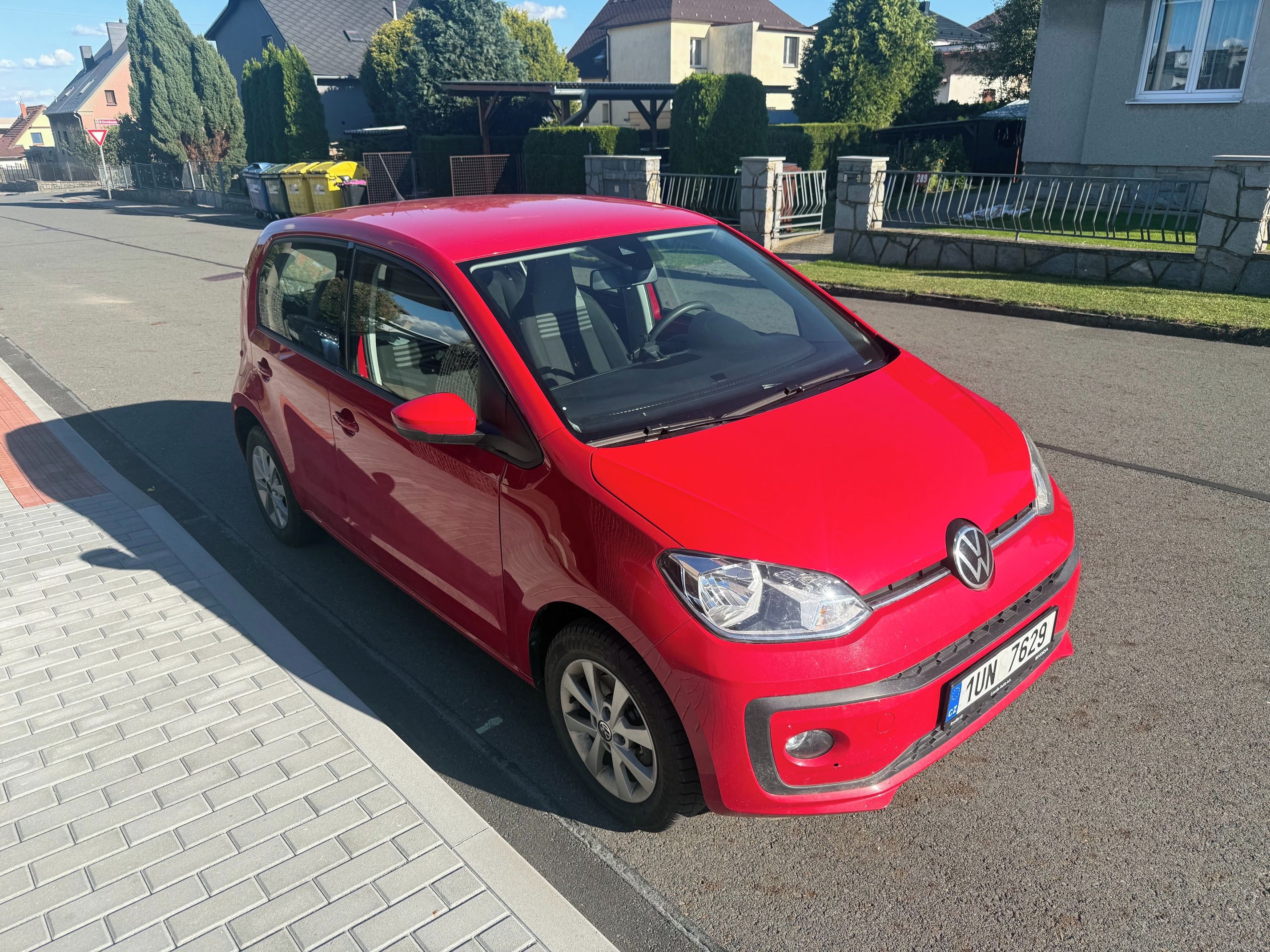 Volkswagen Up! - fotka 2