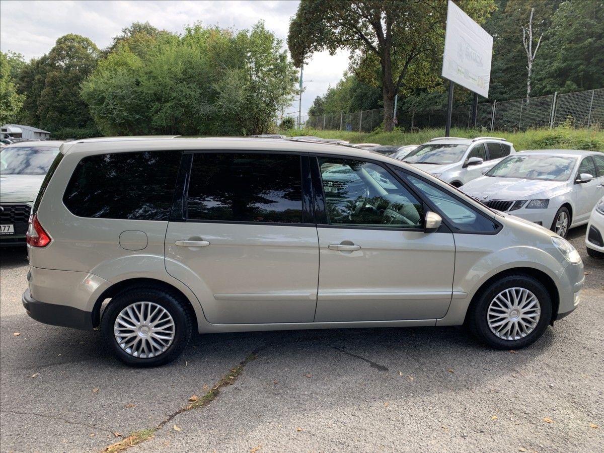 Ford Galaxy, 2,0 TDCI PANORAMA SERVISKA 7M - fotka 4