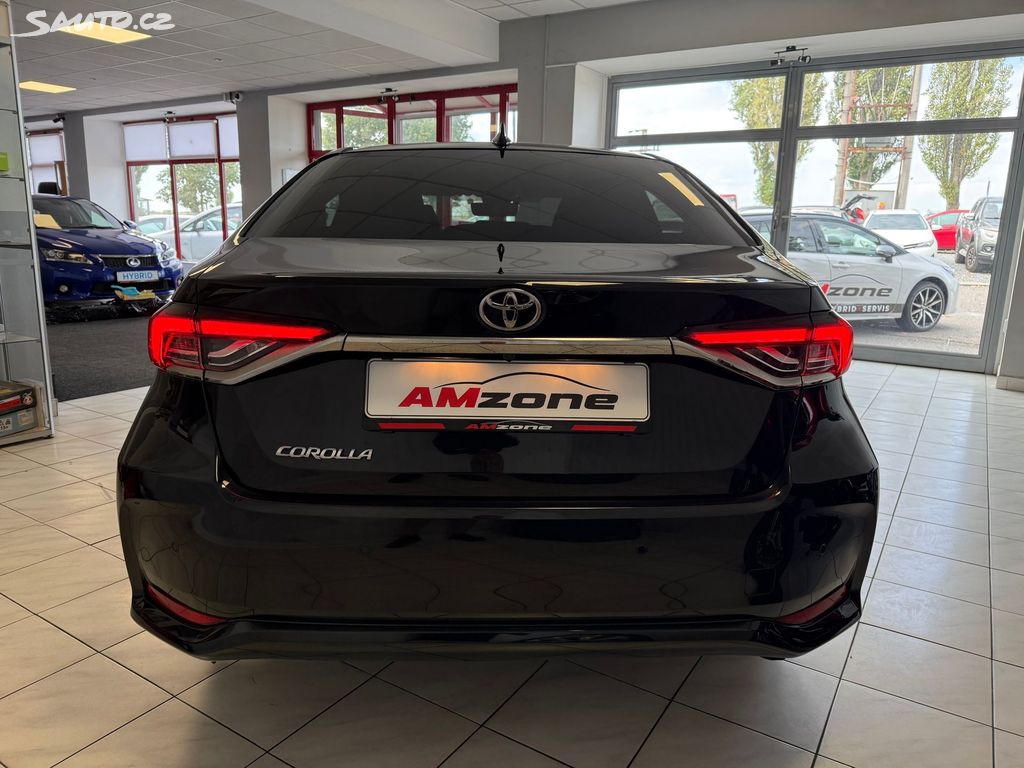 Toyota Corolla, fotka 9