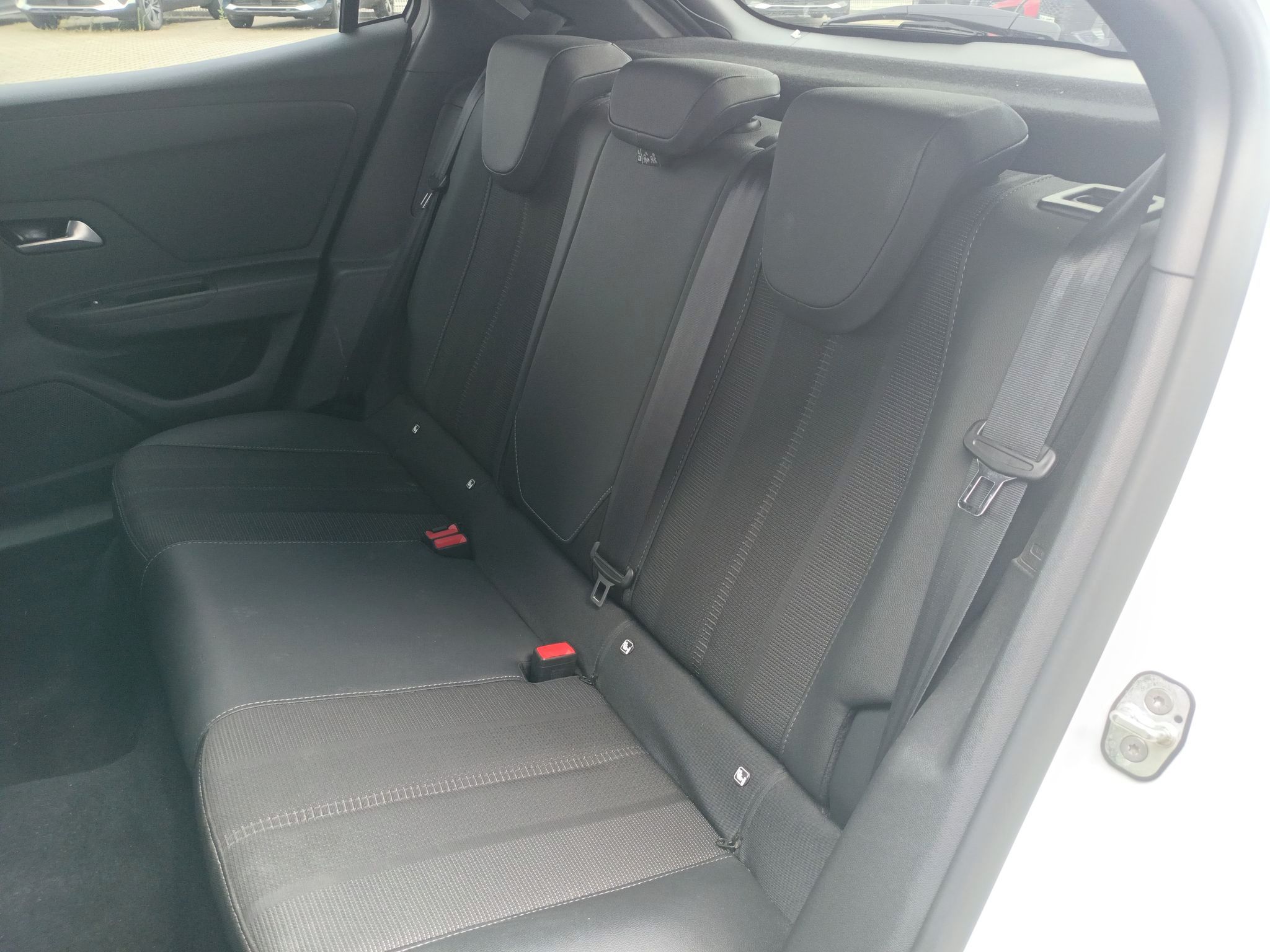 Opel Mokka, GS Turbo 130k EAT8 - fotka 5