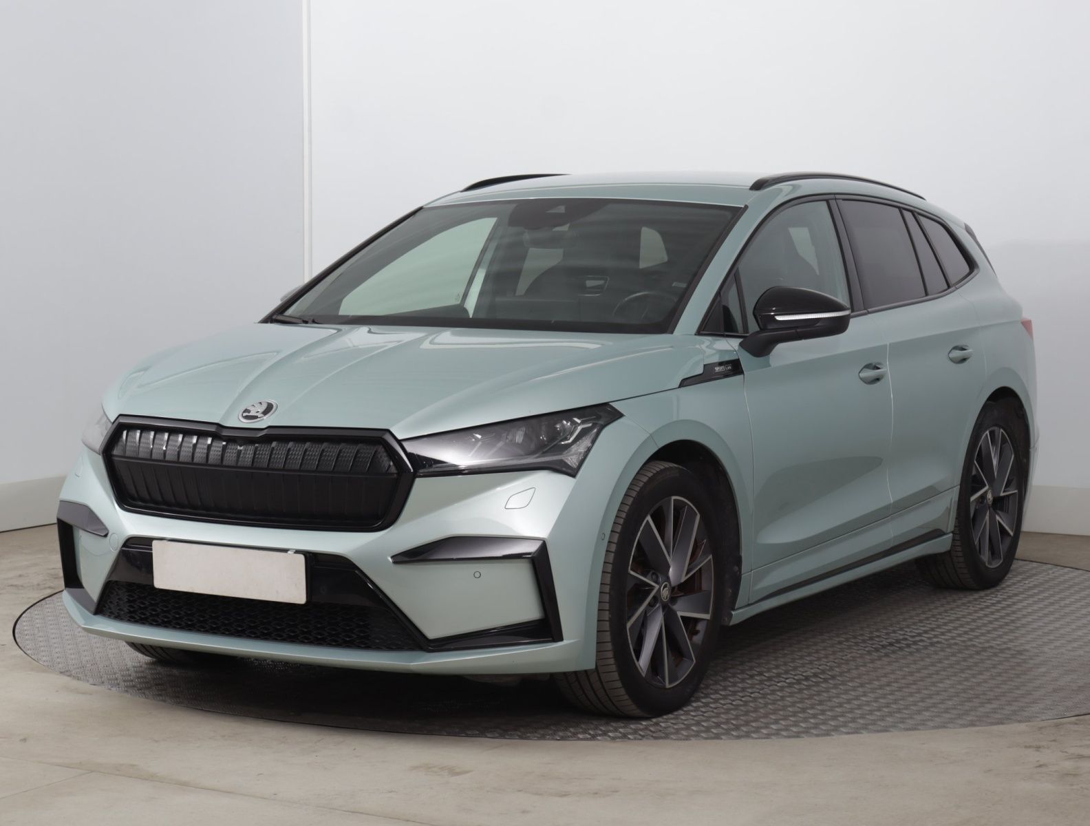 Škoda Enyaq, iV 60 (62 kWh), SoH 91% - fotka 3