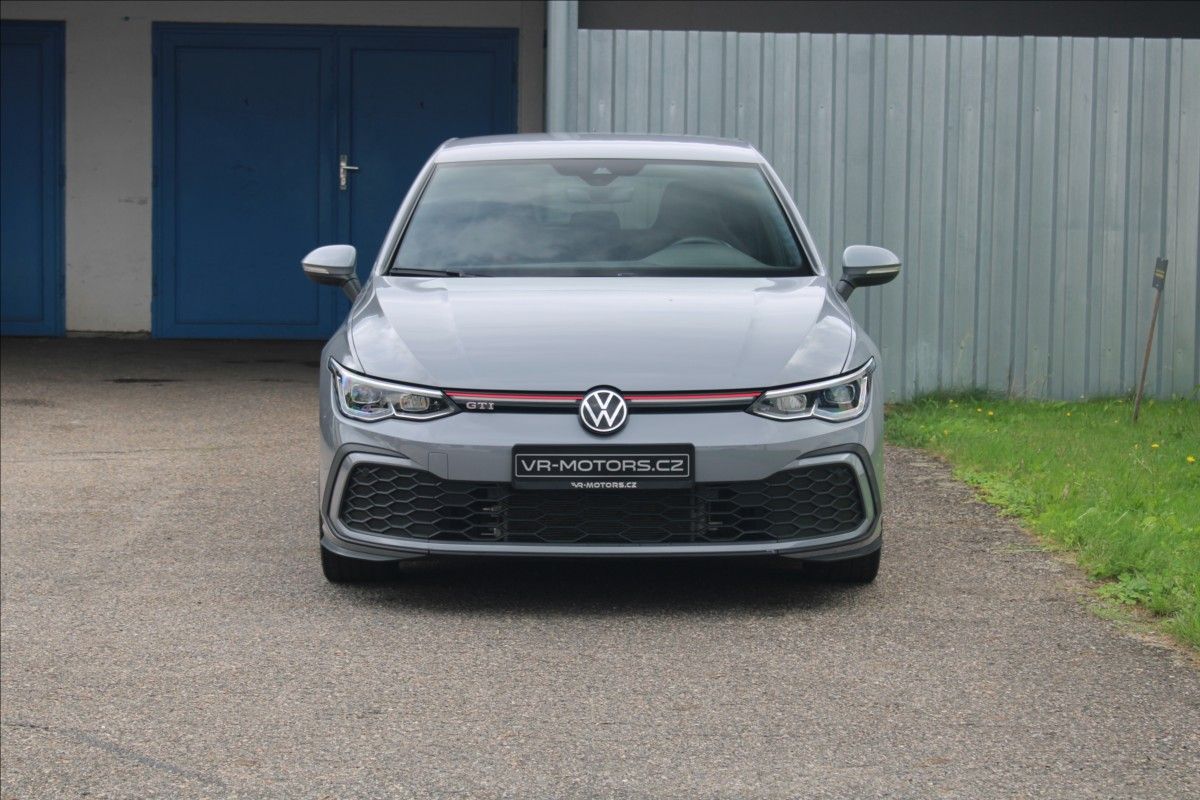 Volkswagen Golf, 2,0   TSI GTI DSG - fotka 2