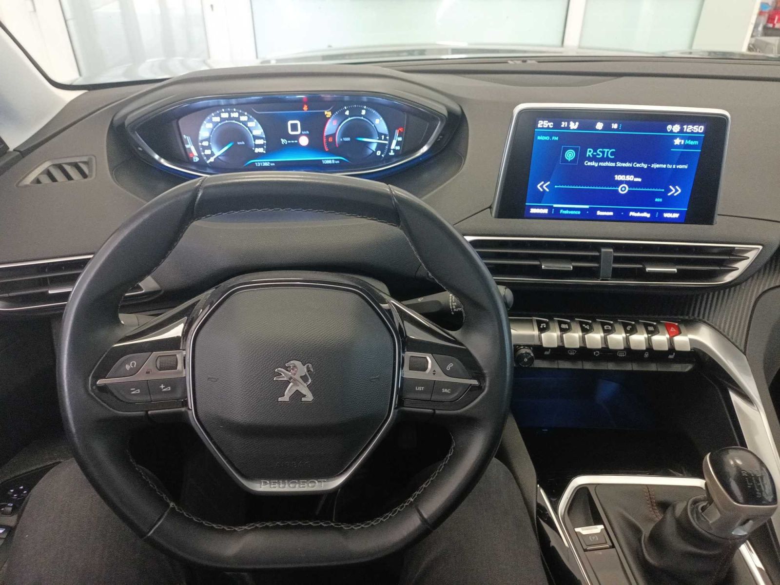 Peugeot 5008, 1.5 BlueHDi, 7 míst - fotka 3
