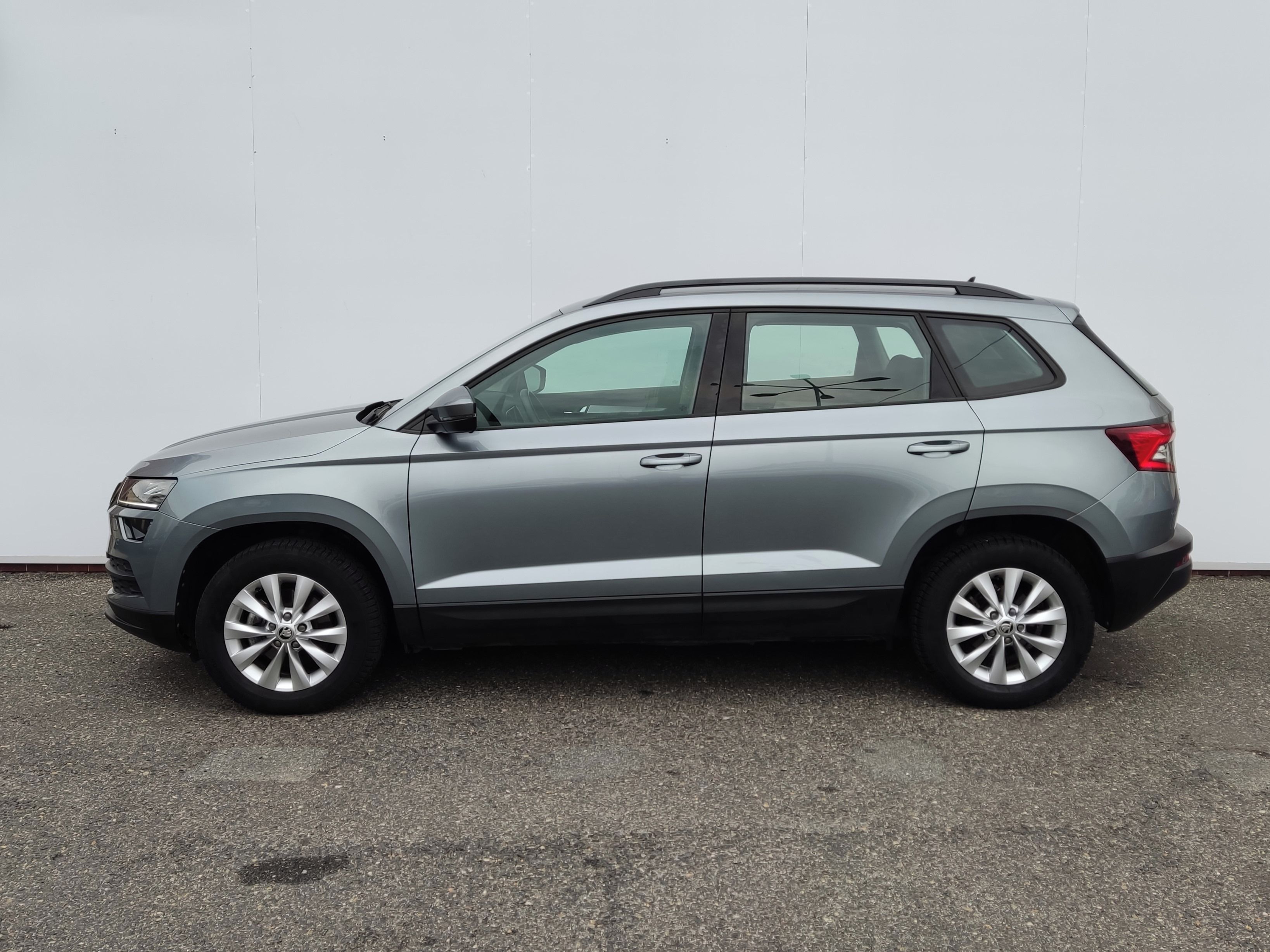 Škoda Karoq, 1.0 TSI 85 kW Ambition Plus - fotka 3