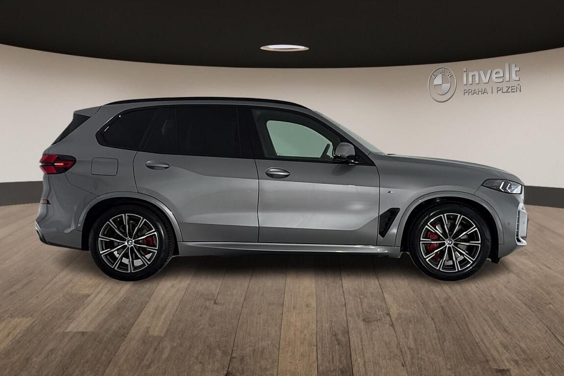 BMW X5, xDrive30d - fotka 2