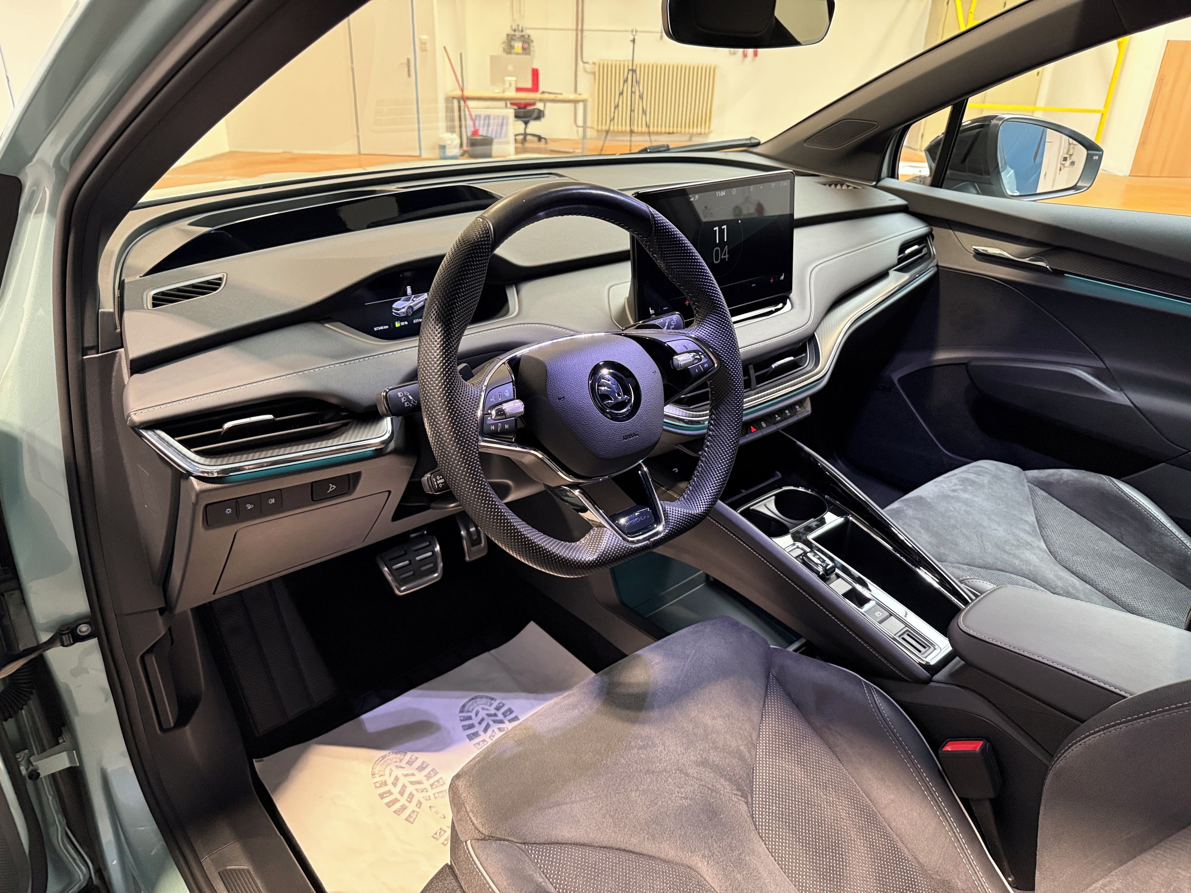 Škoda Enyaq iV, 82 kWh 80x Sportline - fotka 6