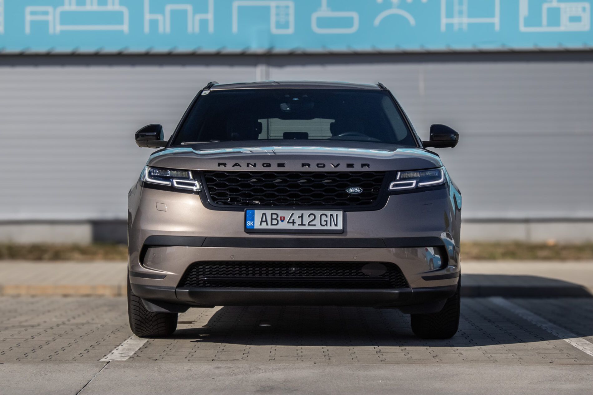 Land Rover Range Rover Velar - fotka 2