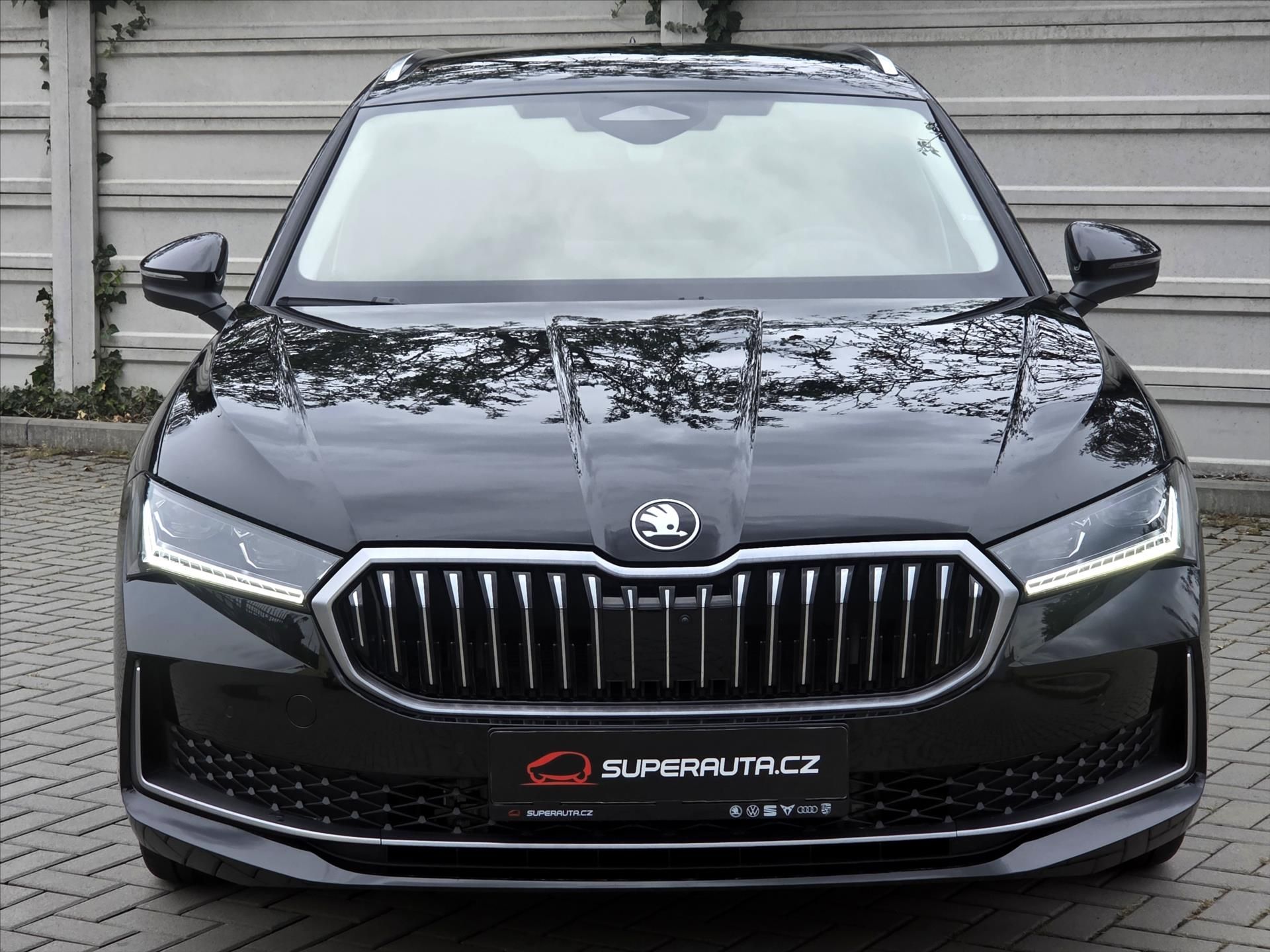Škoda Superb, 2,0 TDi DSG 4x4 L&K Tažné z. 1 - fotka 2
