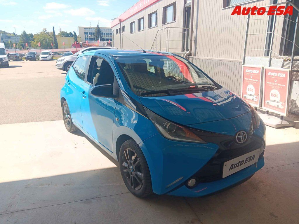Toyota Aygo, 1.0 VVT-i,ČR,servis.kniha