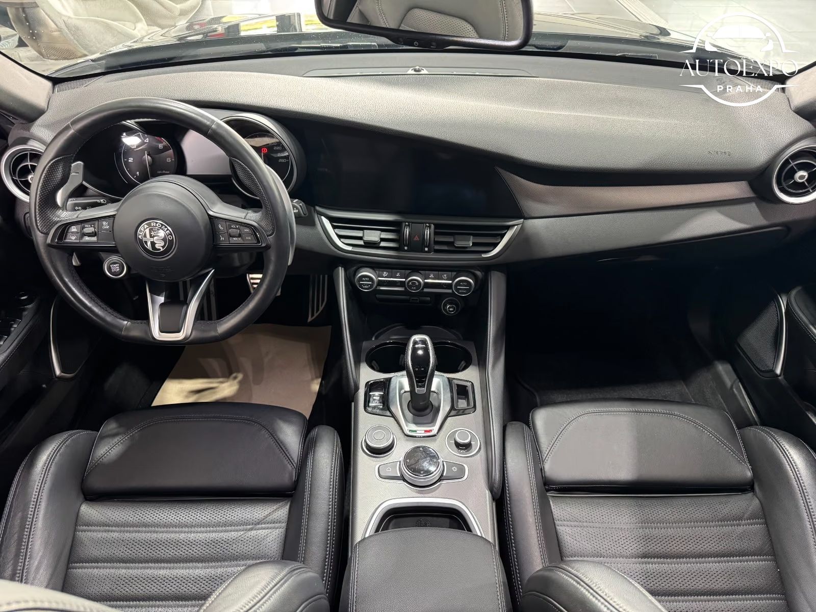 Alfa Romeo Giulia, Veloce Q4 - fotka 6