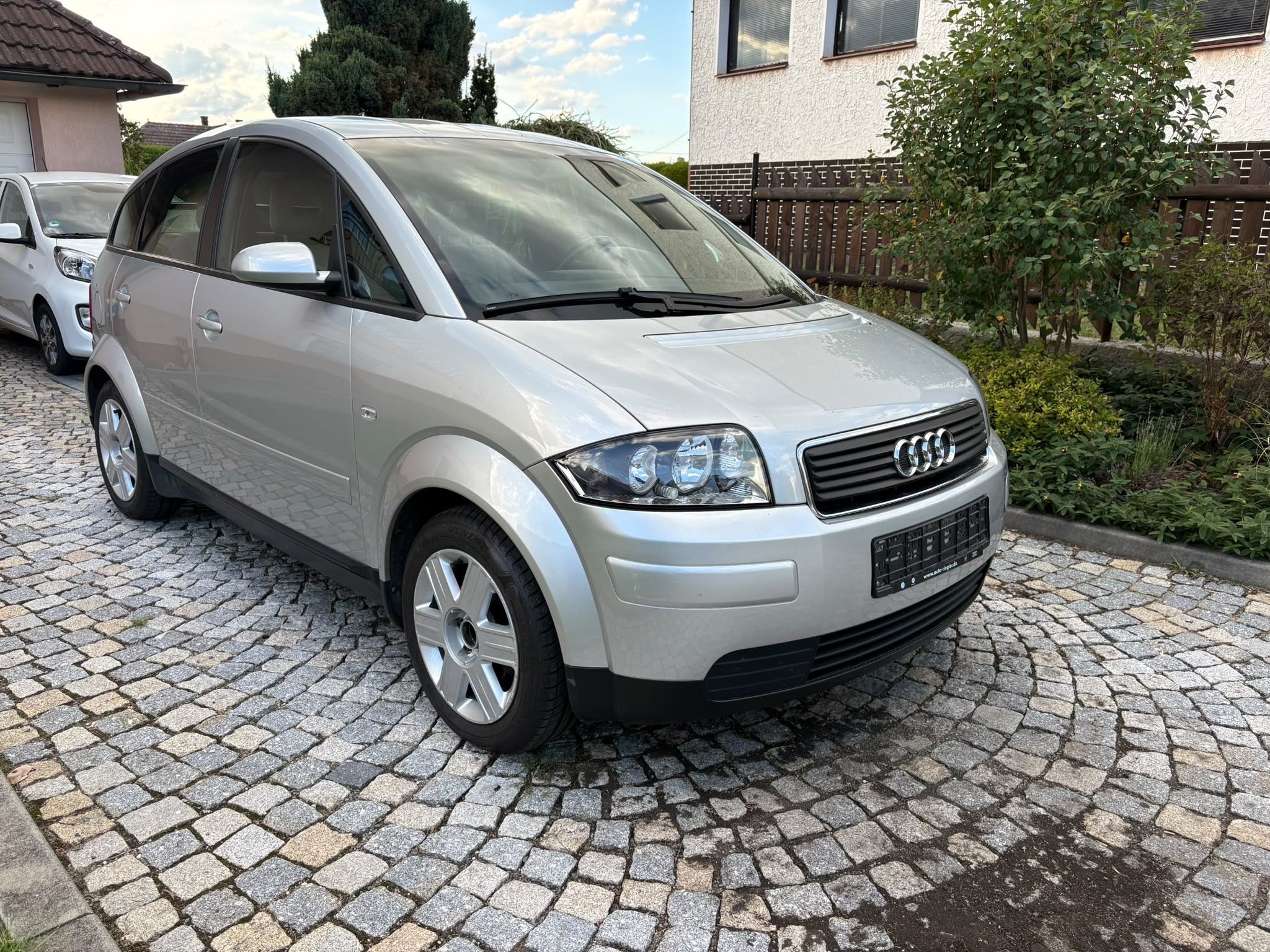 Audi A2, 1,4 MPI 55KW orig.125000 km, s - fotka 2