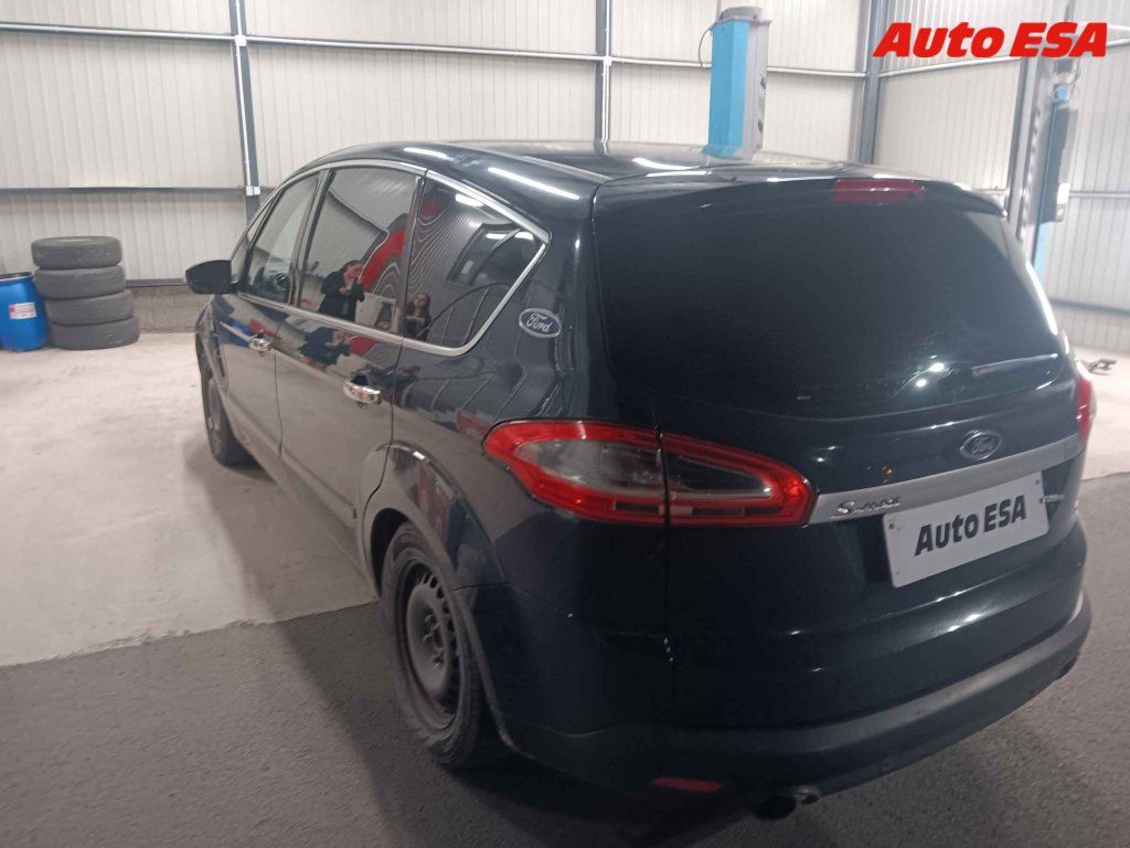 Ford S-MAX, 2.0 EcoBoost - fotka 2