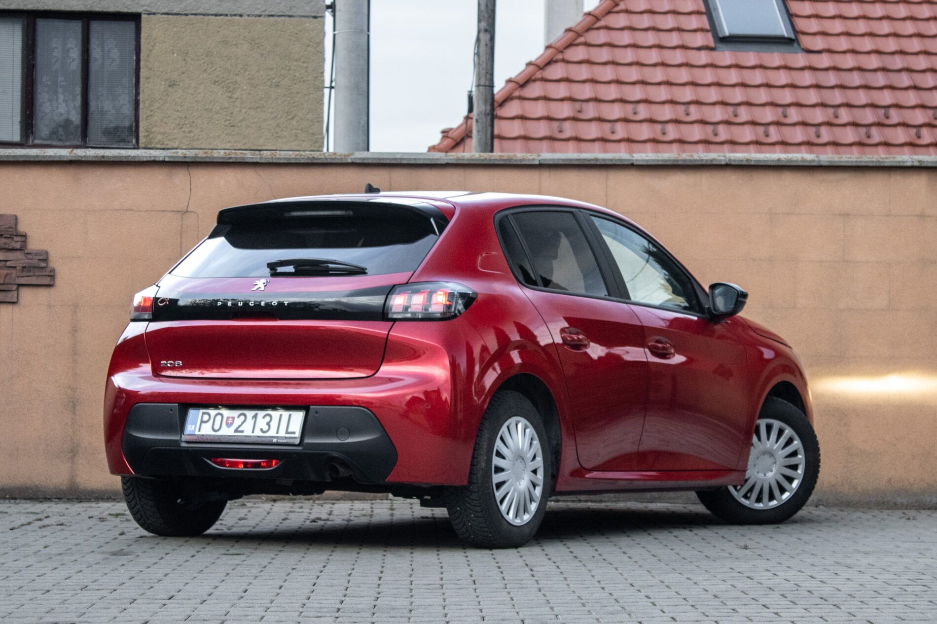 Peugeot 208 - fotka 5