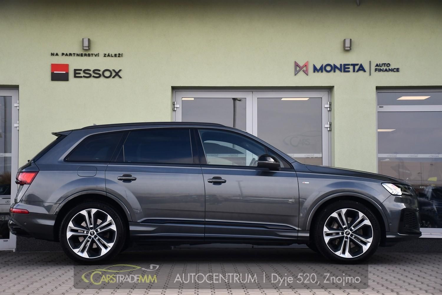 Audi Q7, 3,0TFSI S-LINE ZÁRUKA 2R. 7MÍS - fotka 6