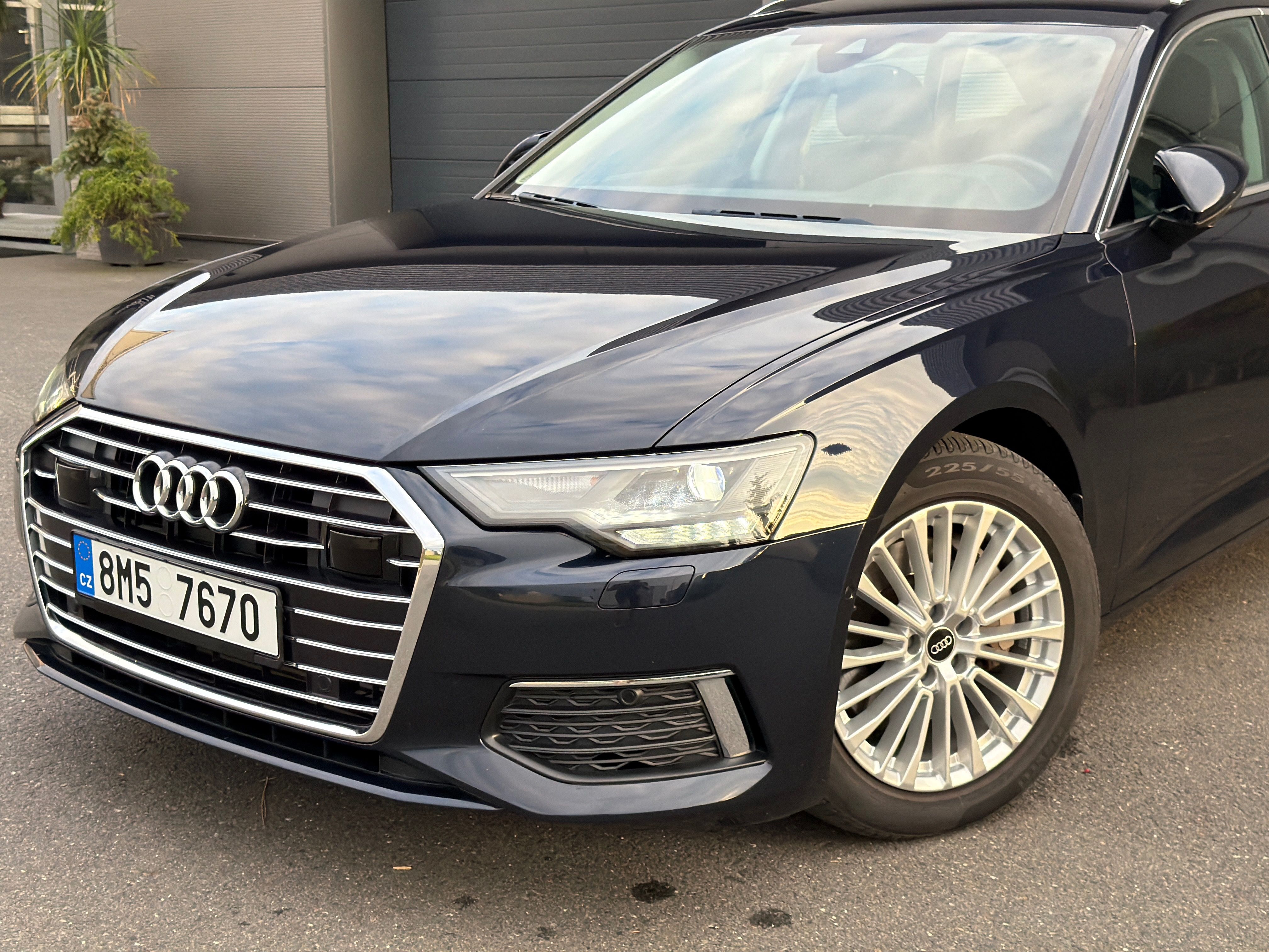 Audi A6 Avant, 45TFSI 195kW Stronic C8 - DPH - fotka 2