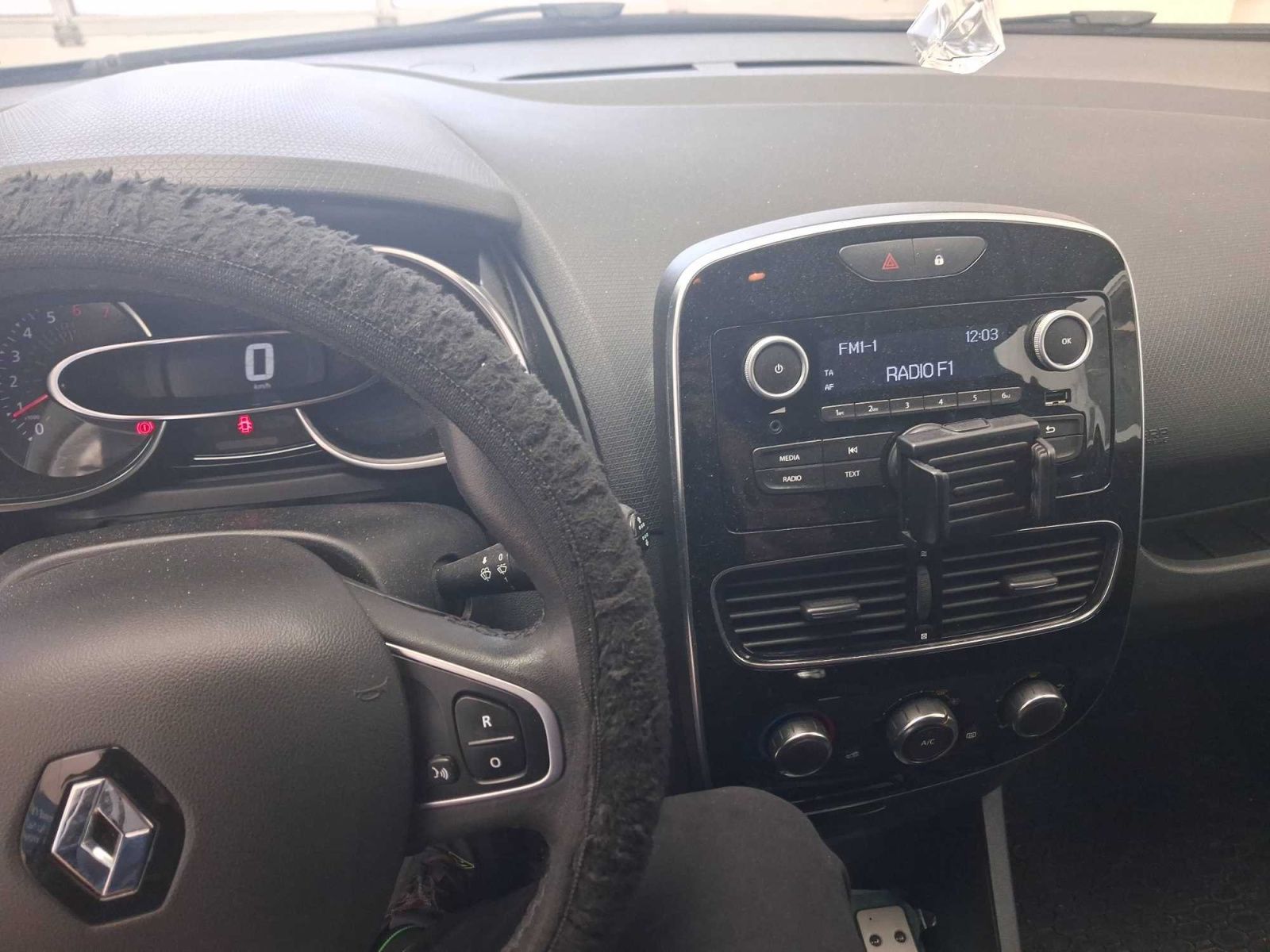 Renault Clio, 1.2 16V, Serv.kniha, Klima - fotka 3